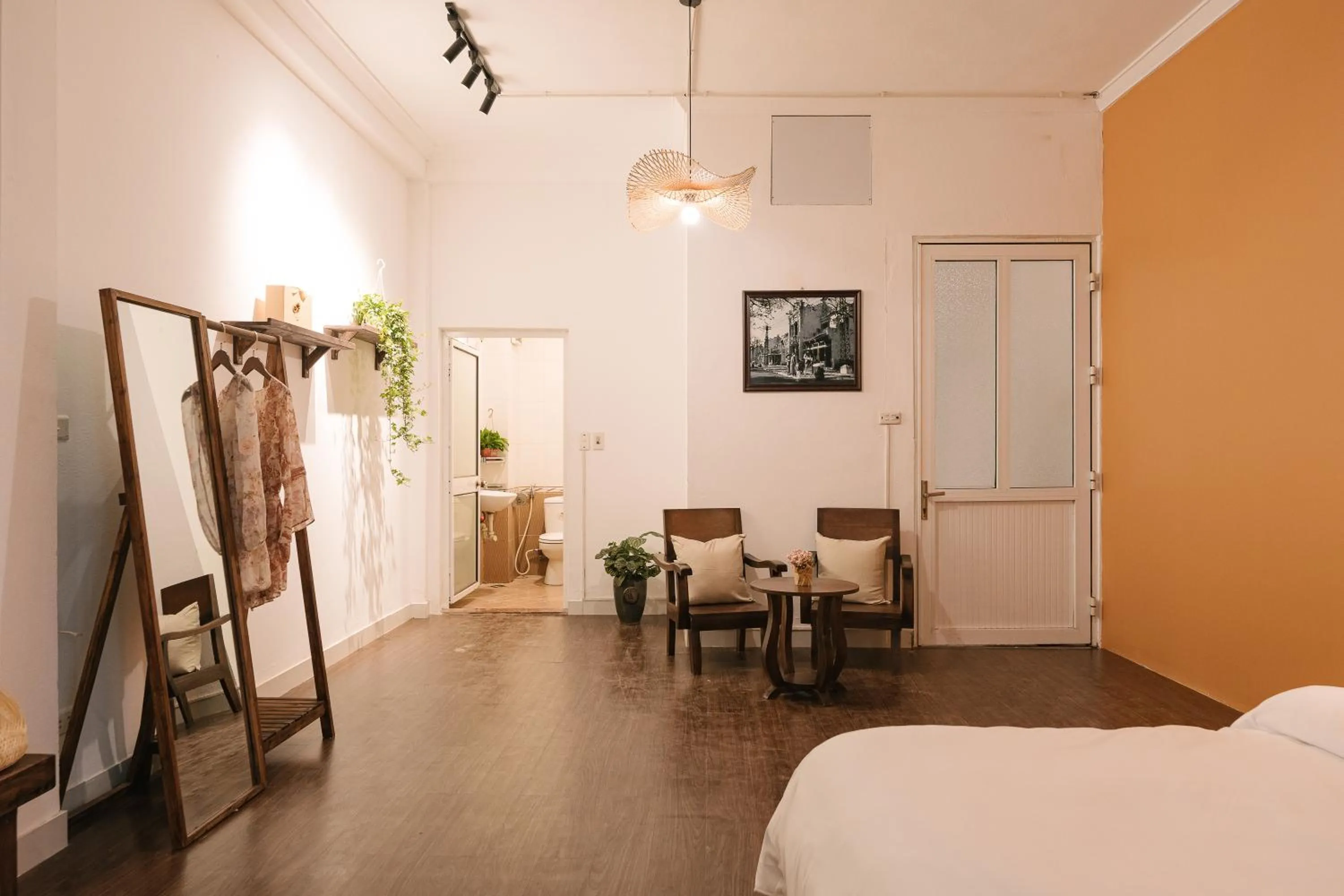 Bed in OH Trendy homes Hoan Kiem PNL1