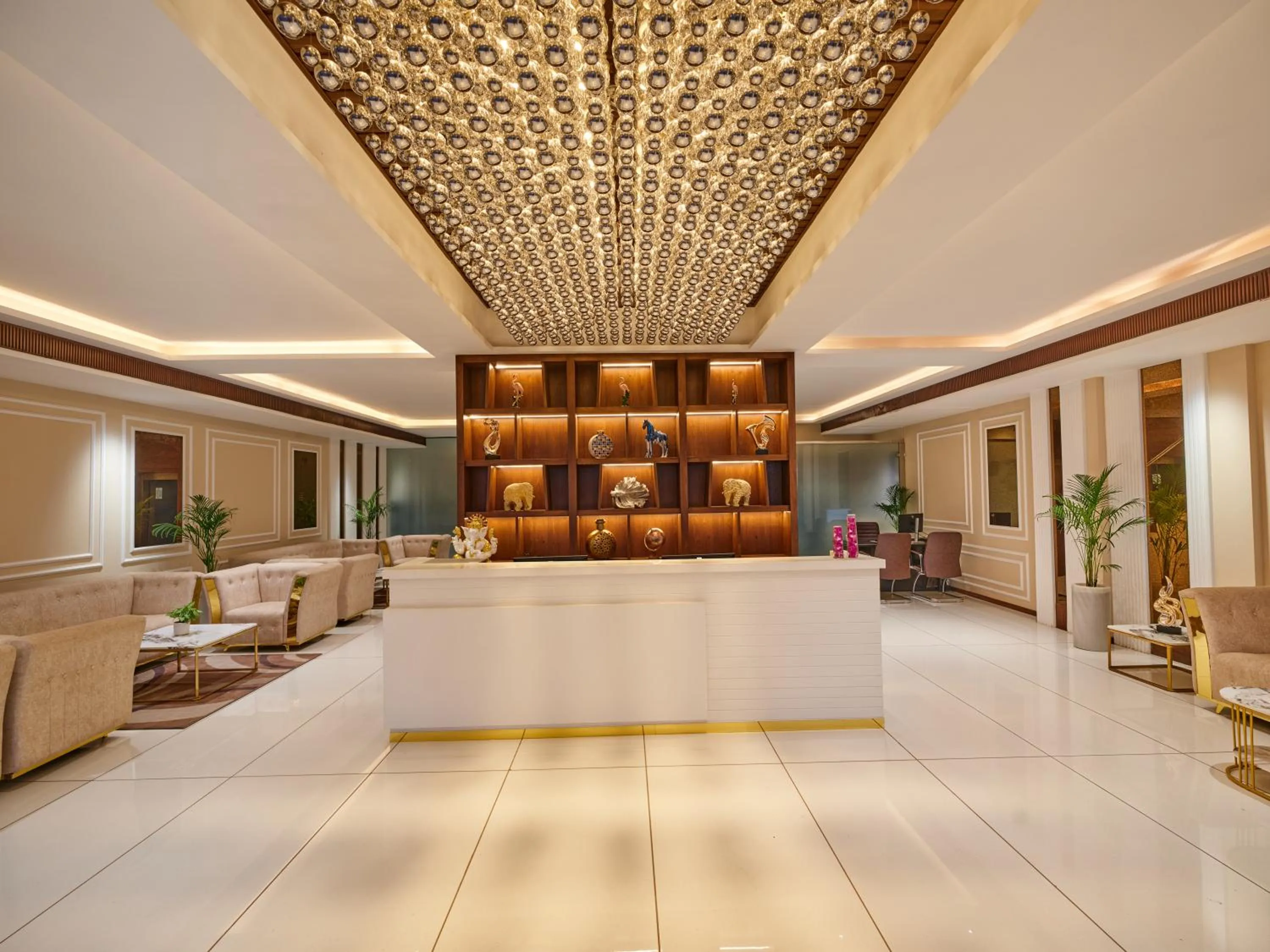 Lobby or reception in Regenta Place Gwalior