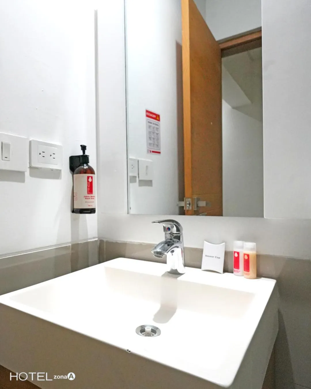 Bathroom in Hotel Zona A