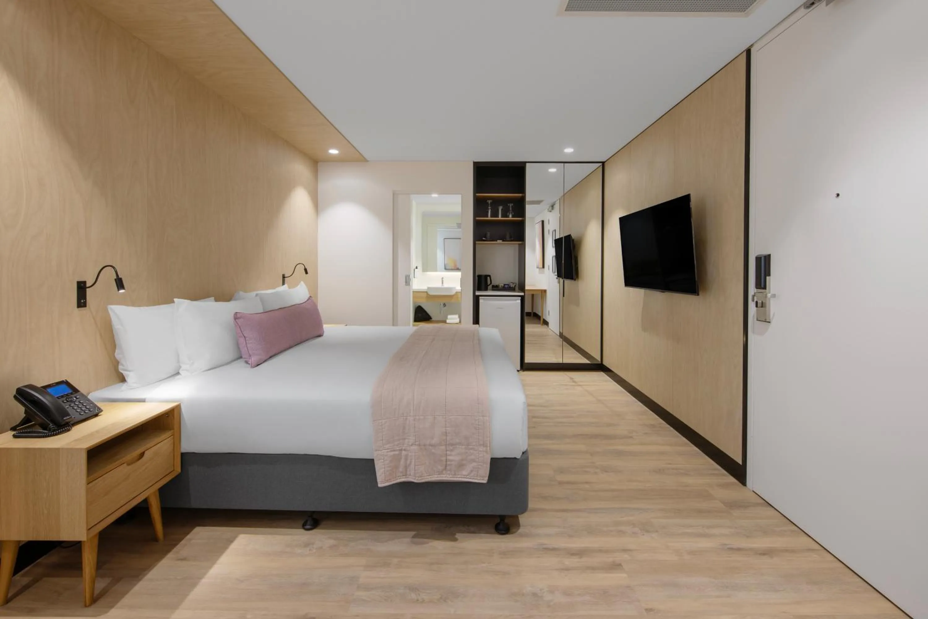 Bed in Haberfield Hotel