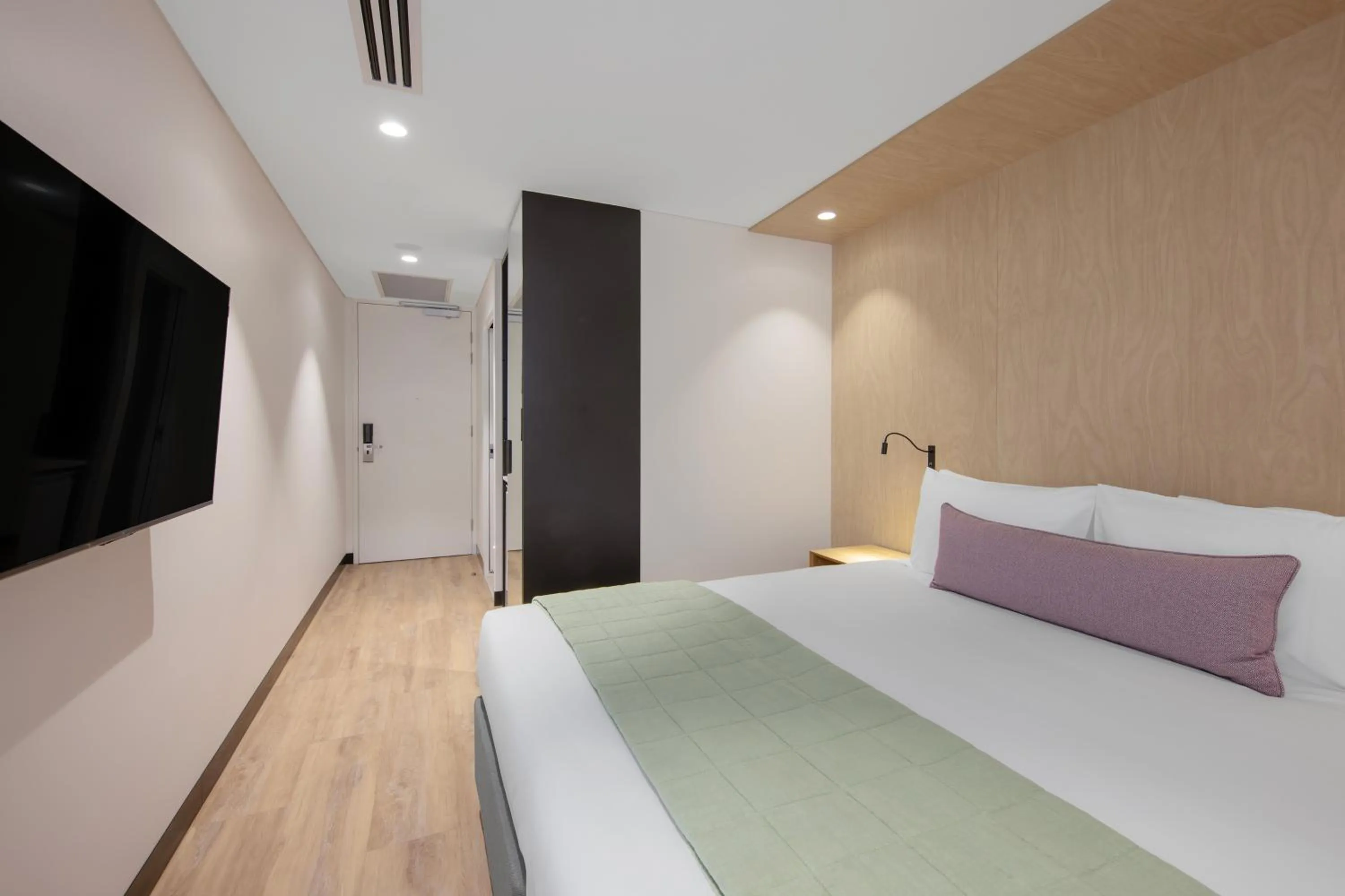 Bed in Haberfield Hotel