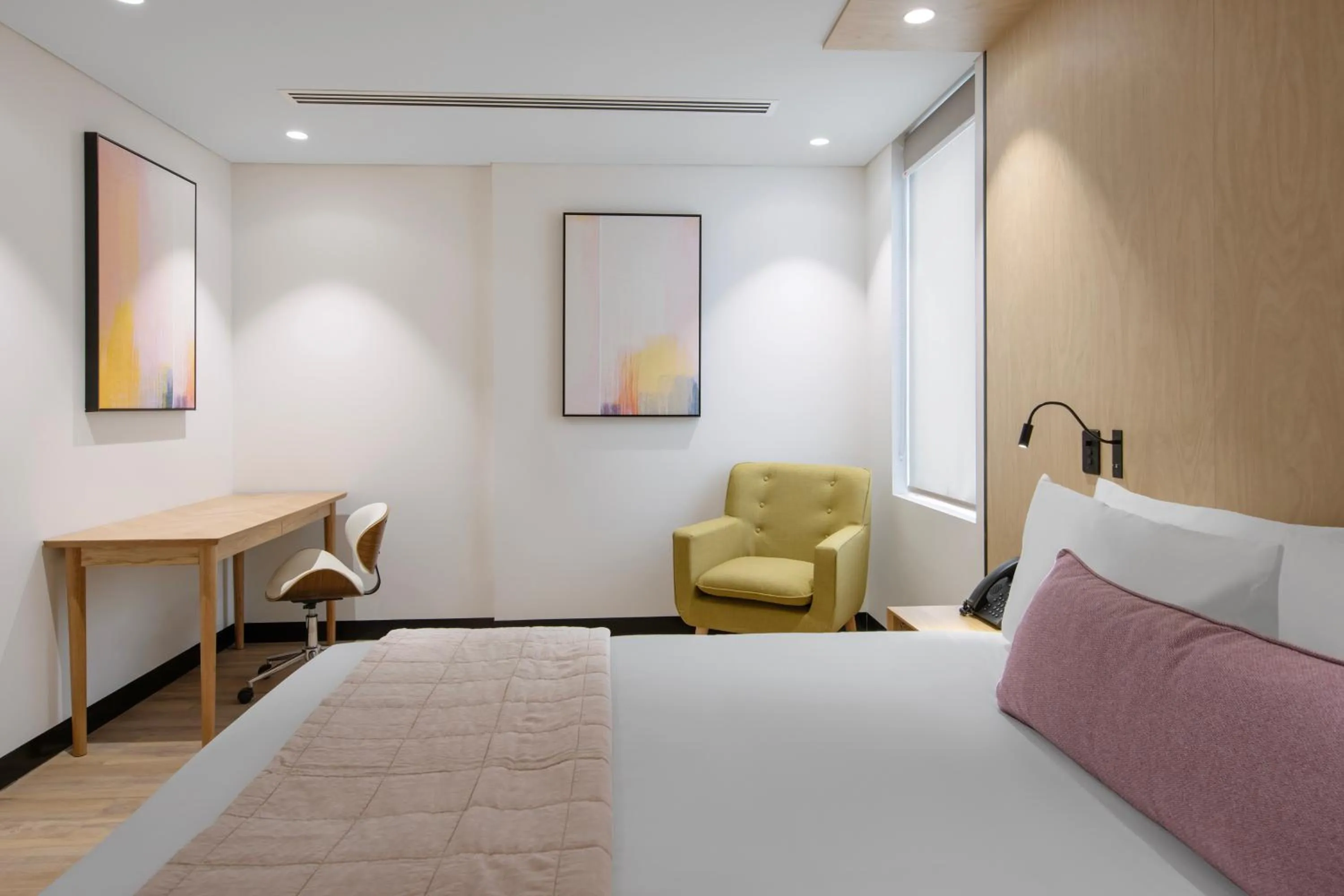 Bed in Haberfield Hotel