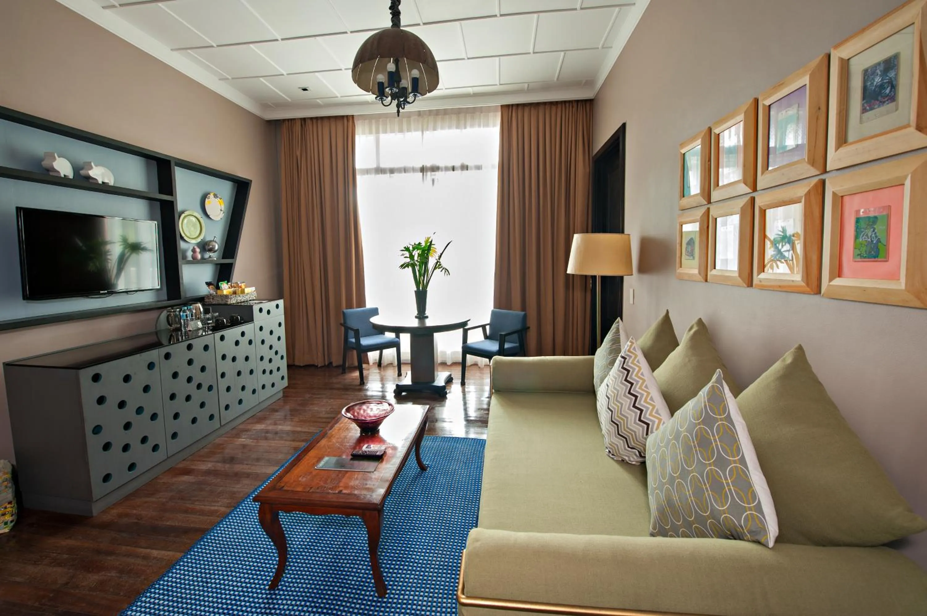 Living room in The Henry Hotel Manila