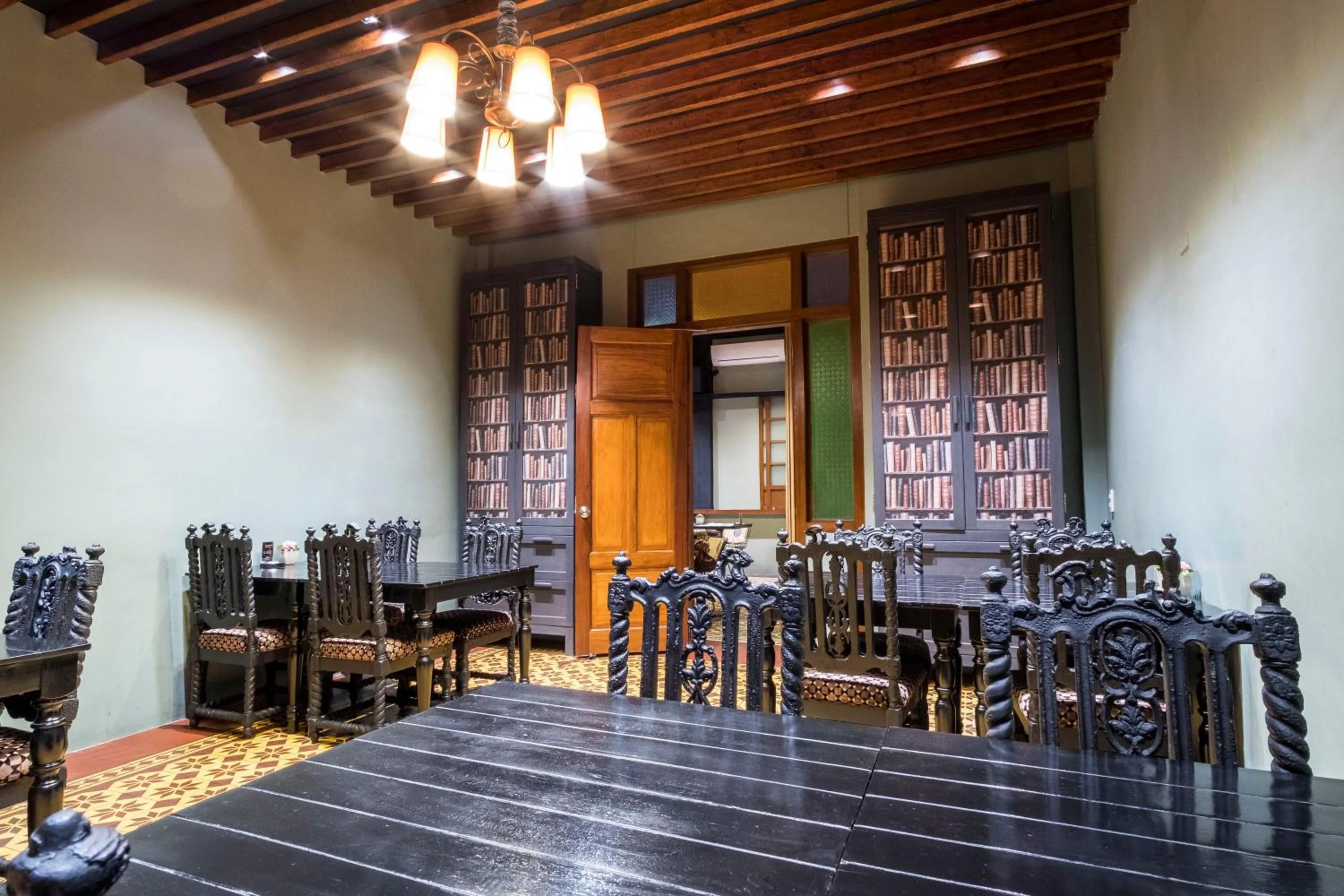 Area and facilities in The Henry Hotel Manila