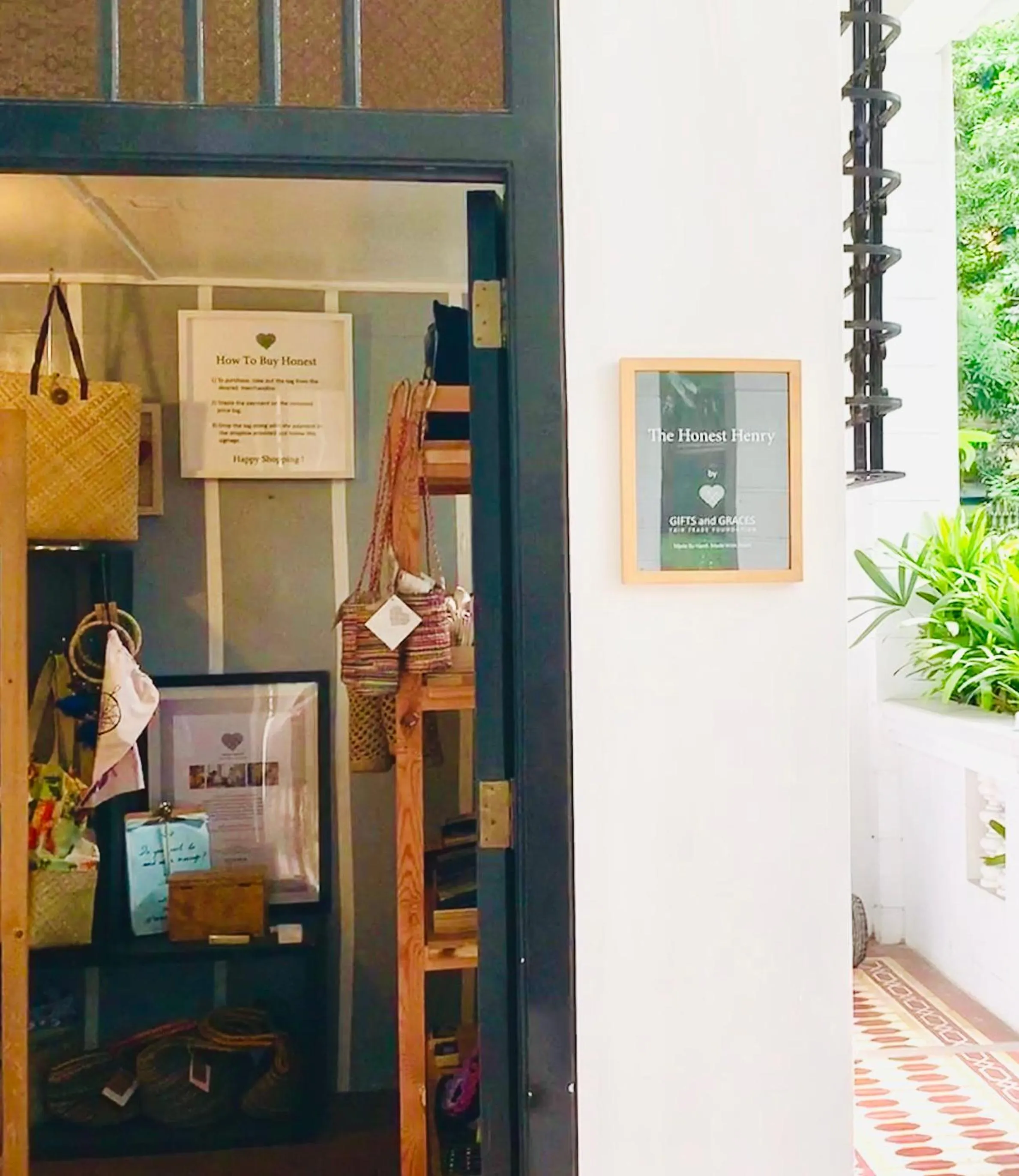 On-site shops in The Henry Hotel Manila