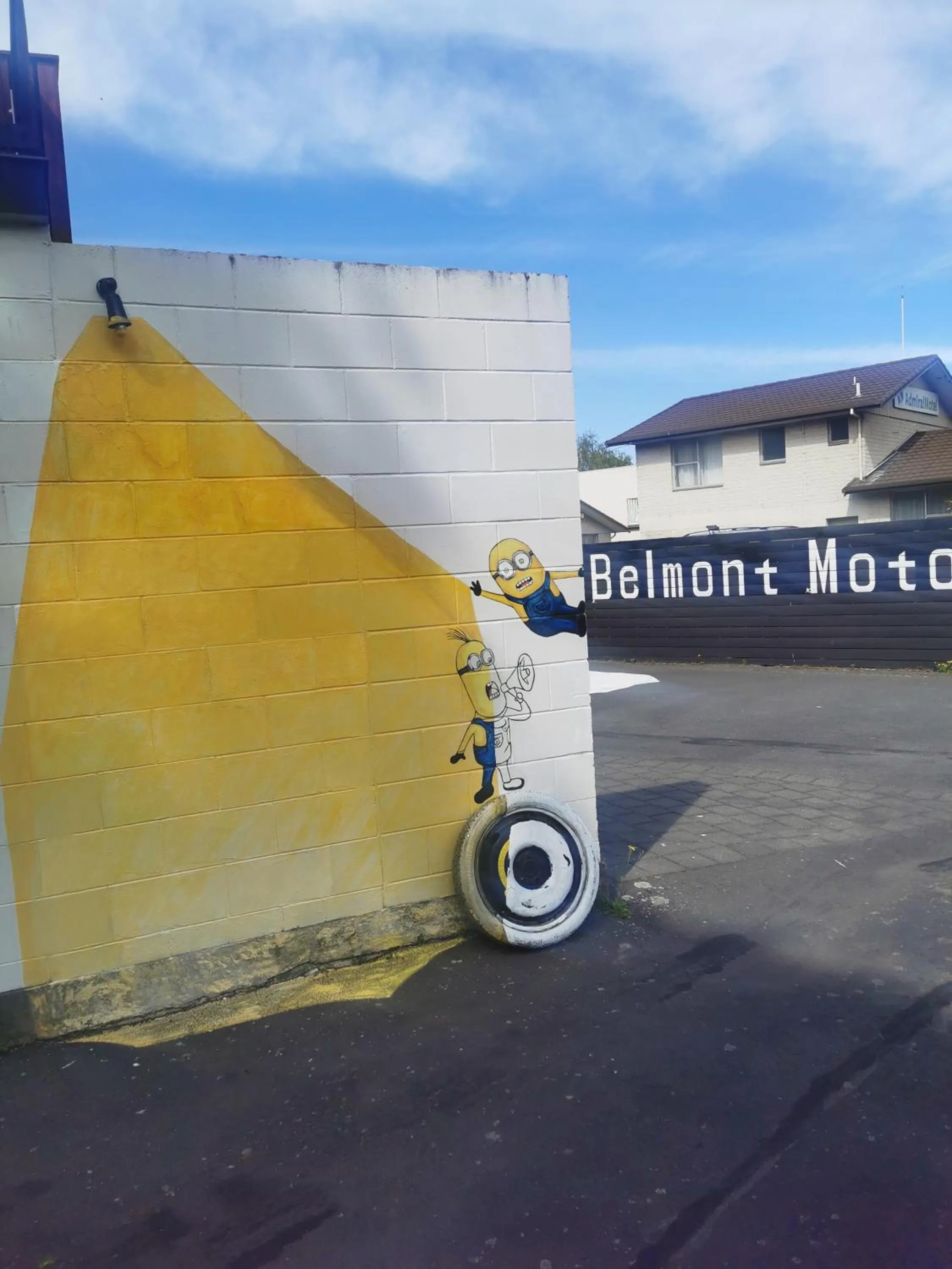 Day in Belmont Motor Inn