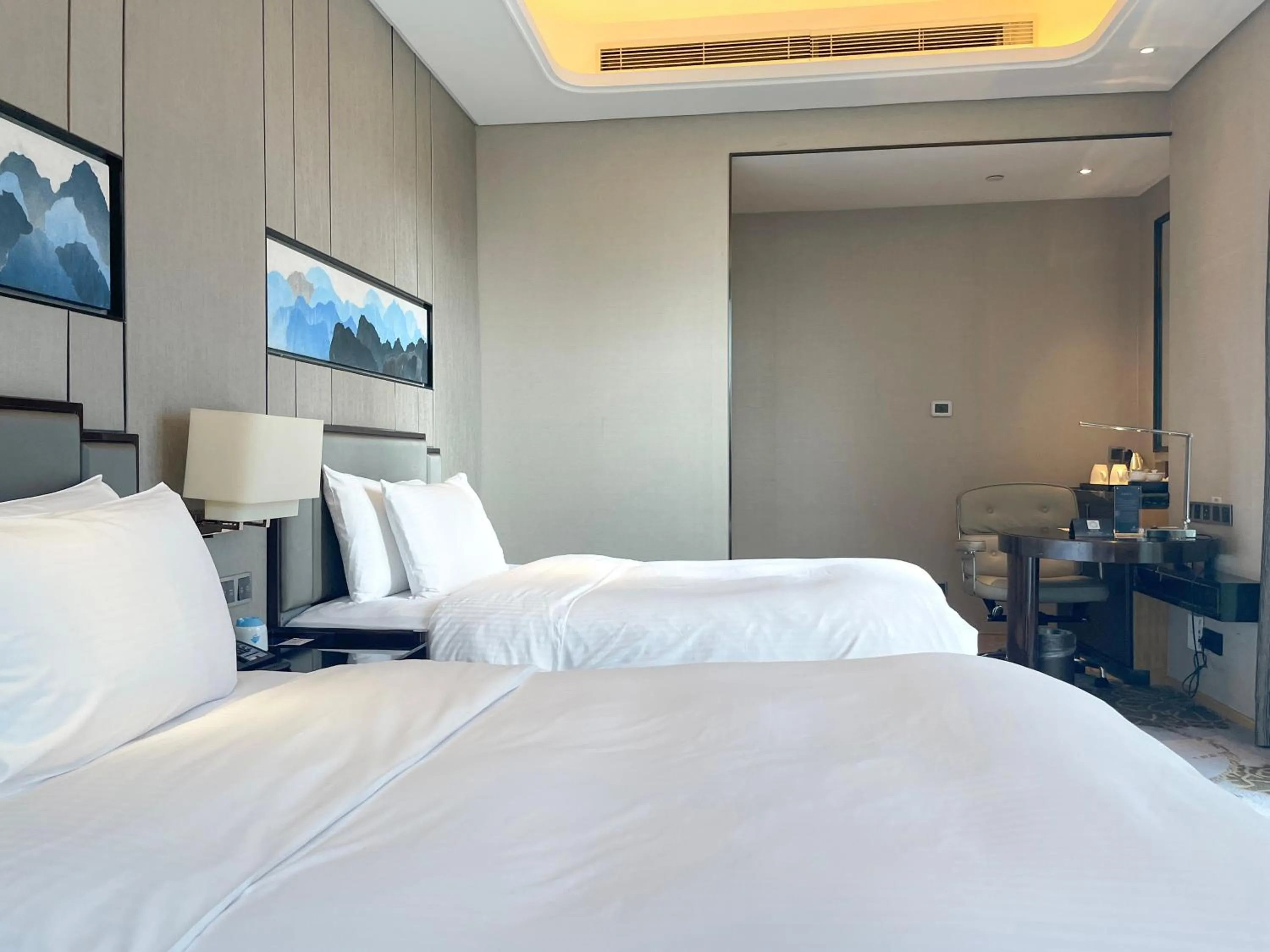 Bed in Wanda Realm Longyan