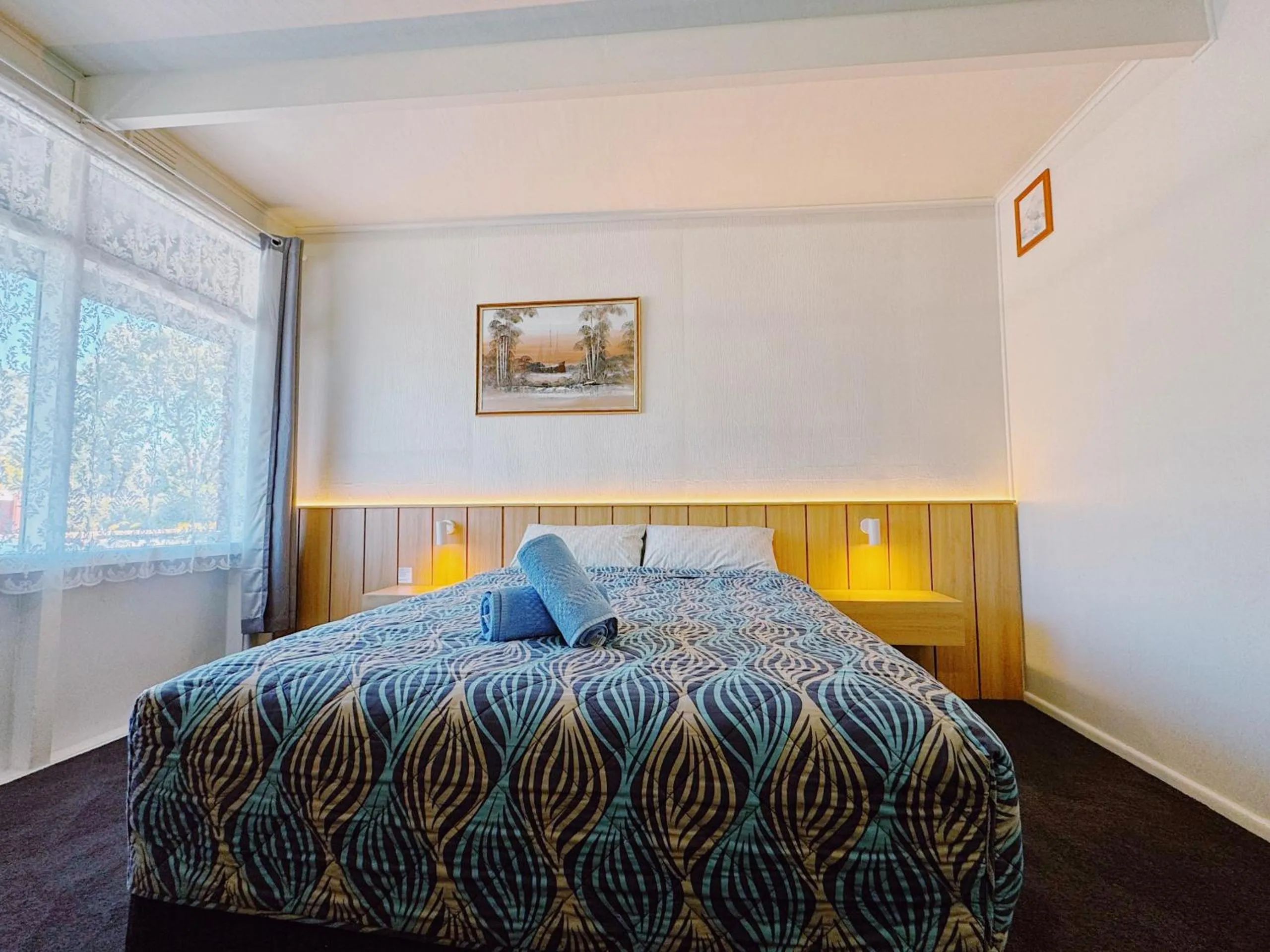 Bed in Seymour Motel