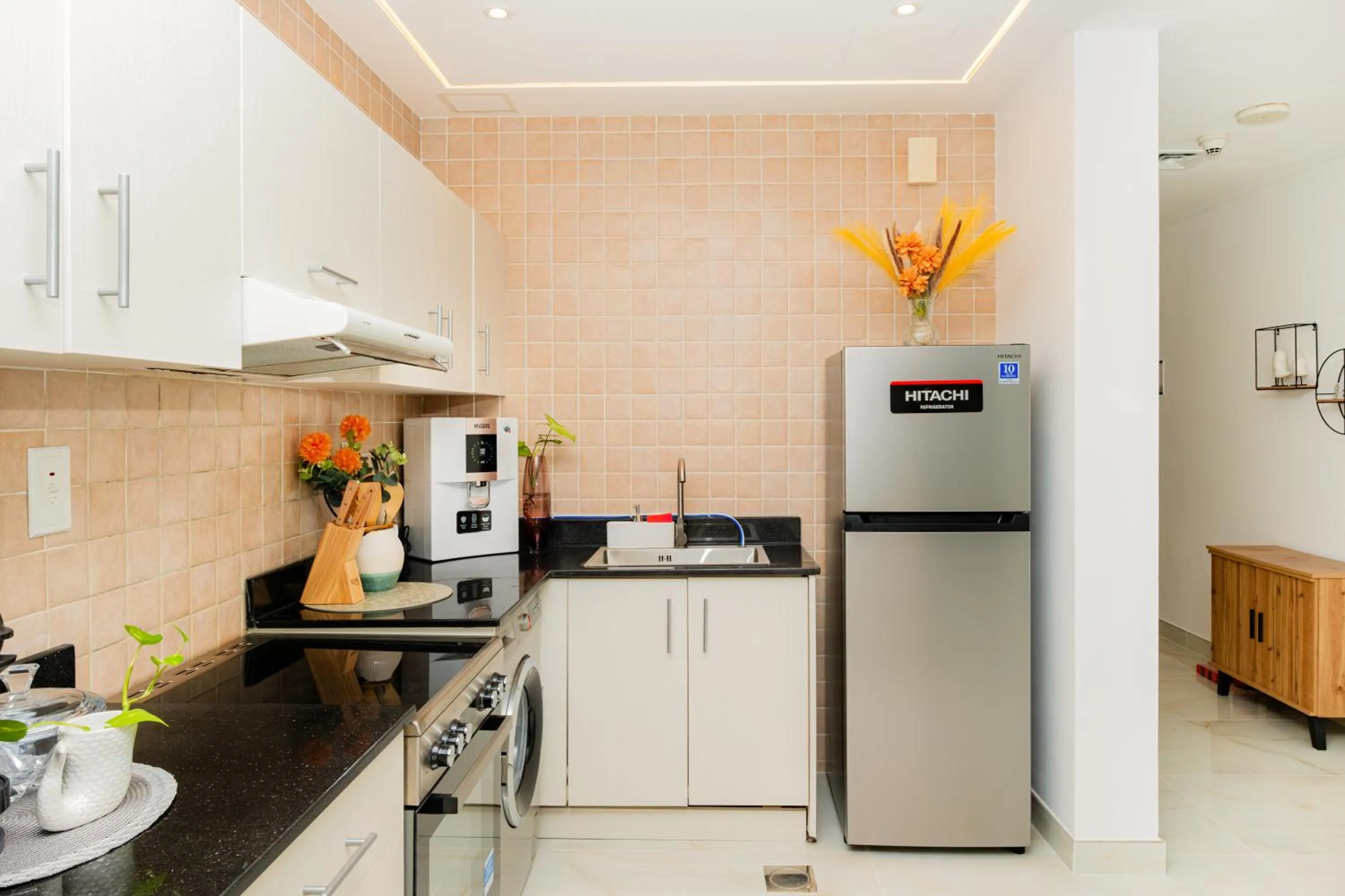 Coffee/tea facilities in Dubai Marina - 1BHK Apartment