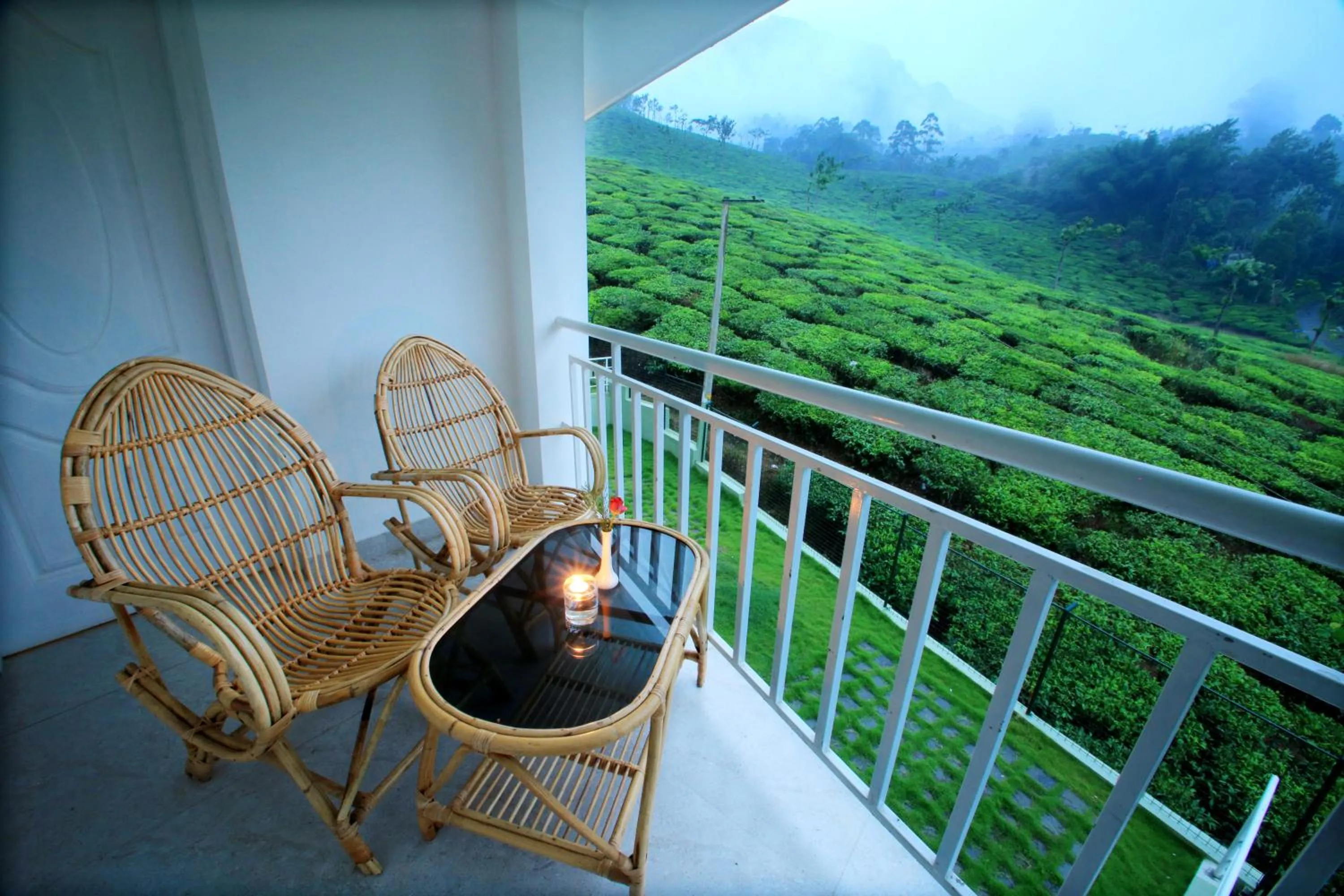 Balcony/Terrace in Monsoon Grande