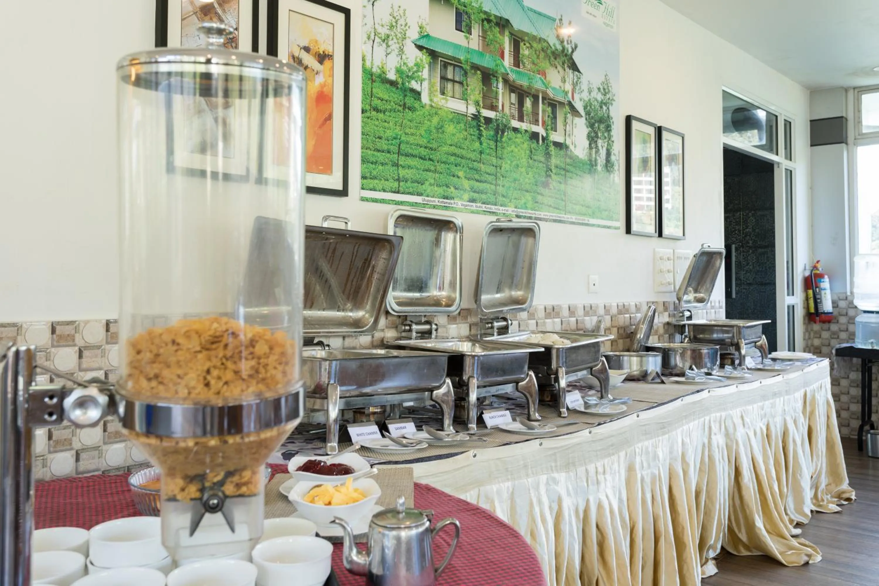 Buffet breakfast in Monsoon Grande