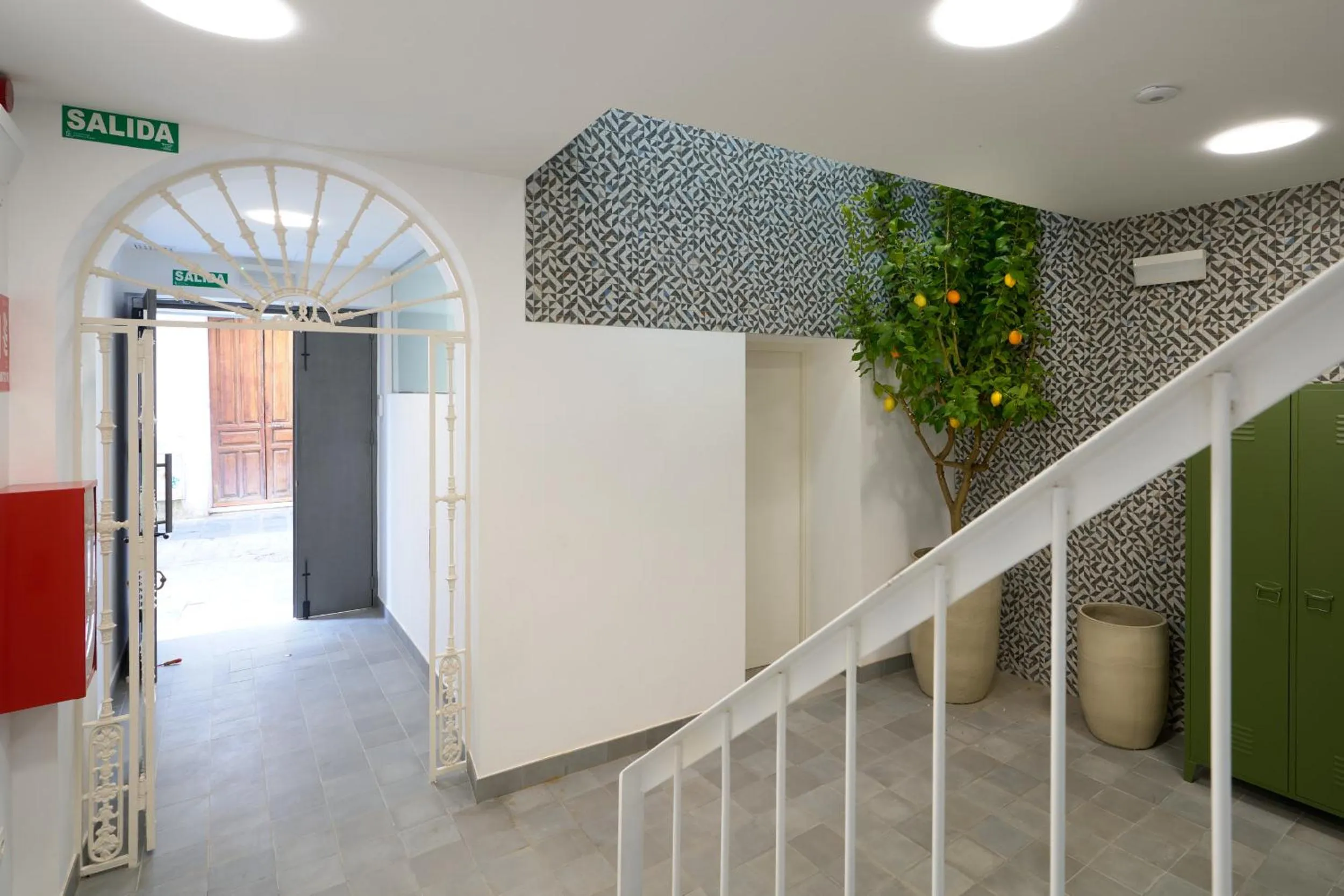 Property building in Naranjas y Limones, by Homing U