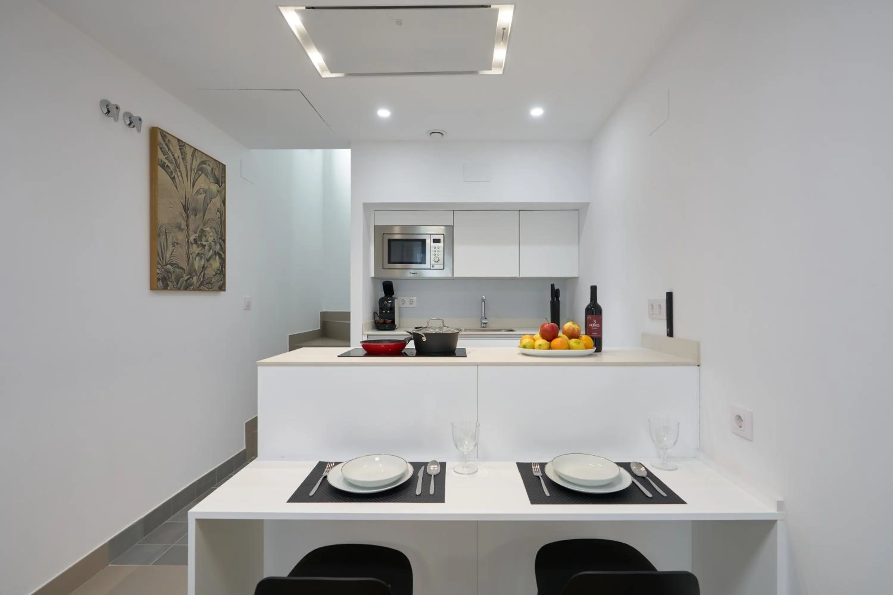 Kitchen or kitchenette in Naranjas y Limones, by Homing U