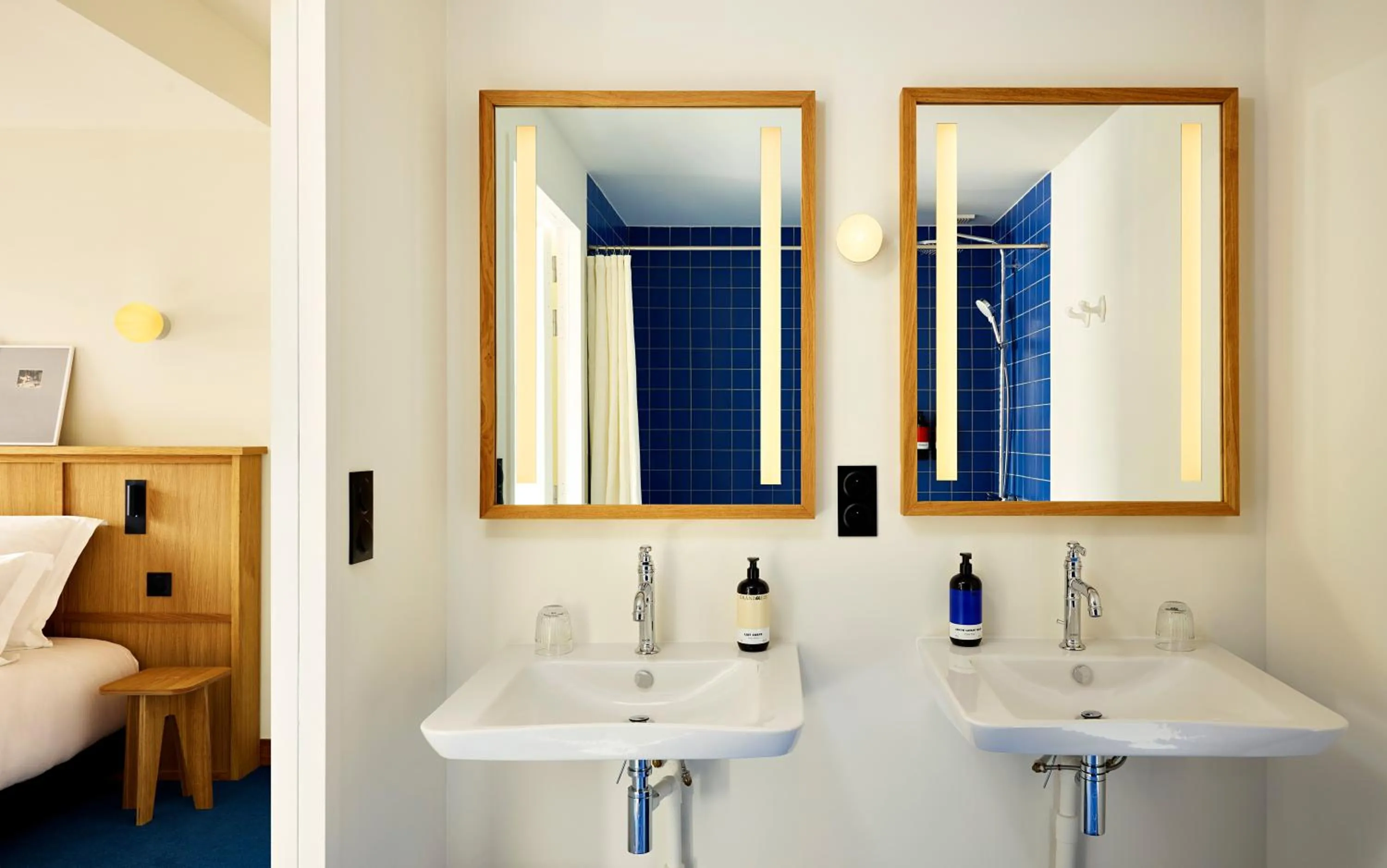 Bathroom in Grand Mess Clermont-Ferrand