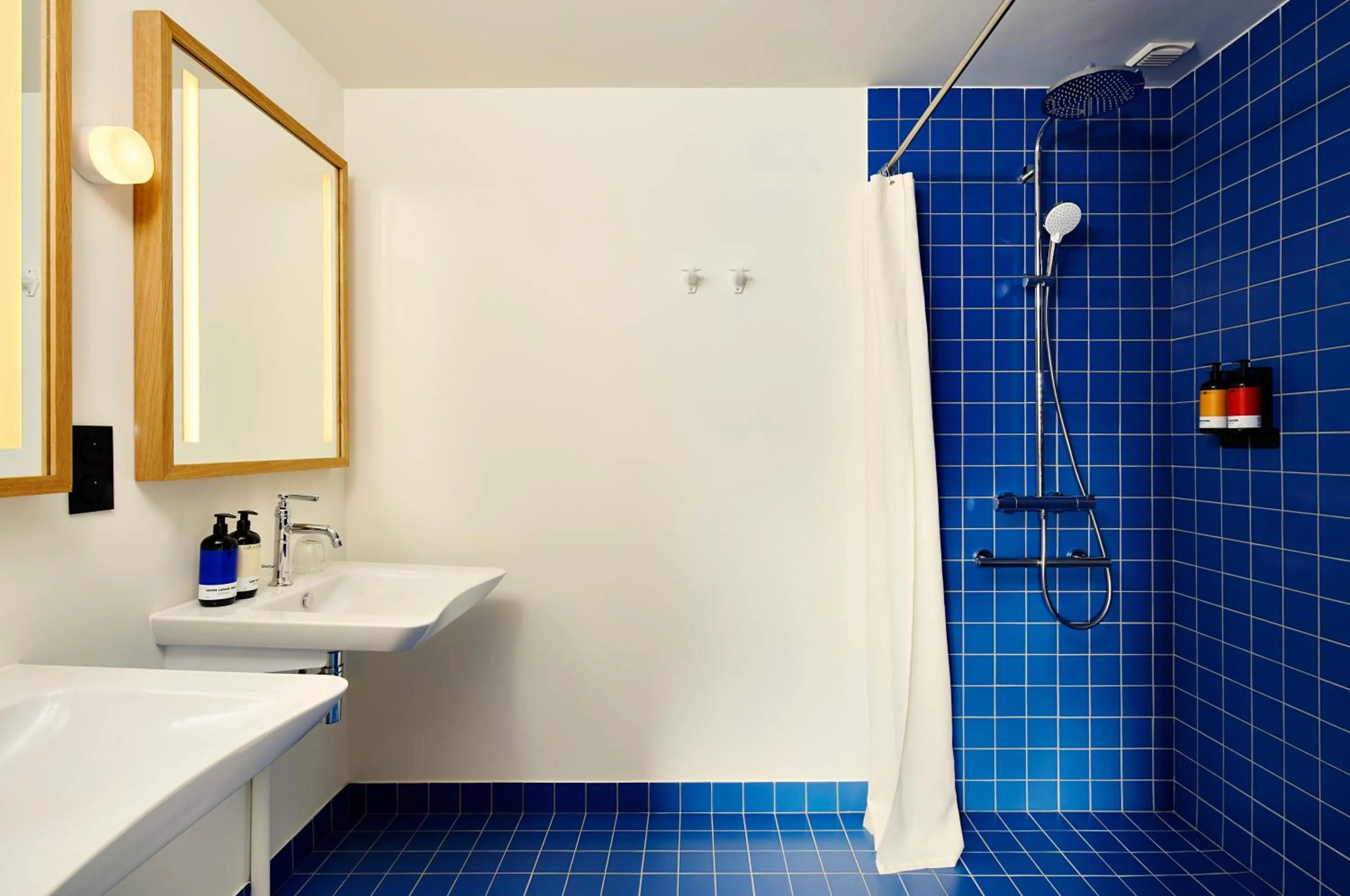 Bathroom in Grand Mess Clermont-Ferrand