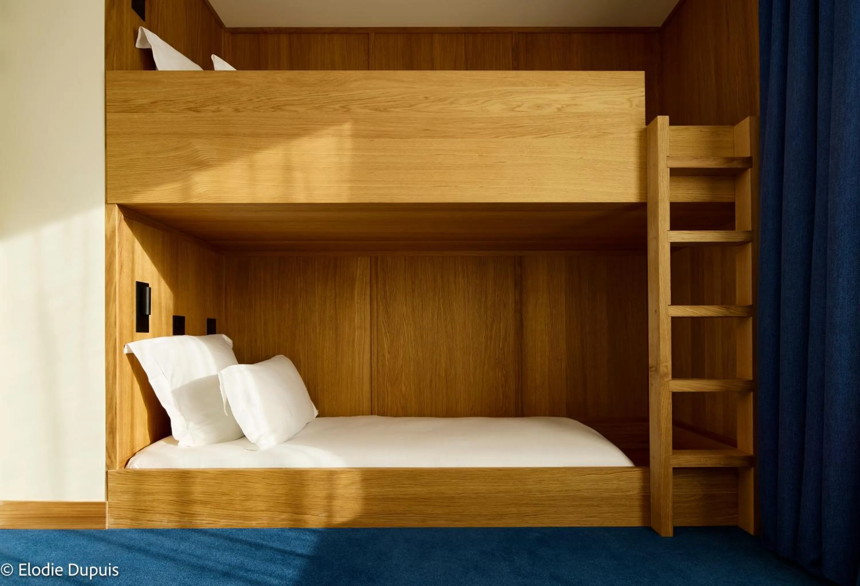 Bed in Grand Mess Clermont-Ferrand