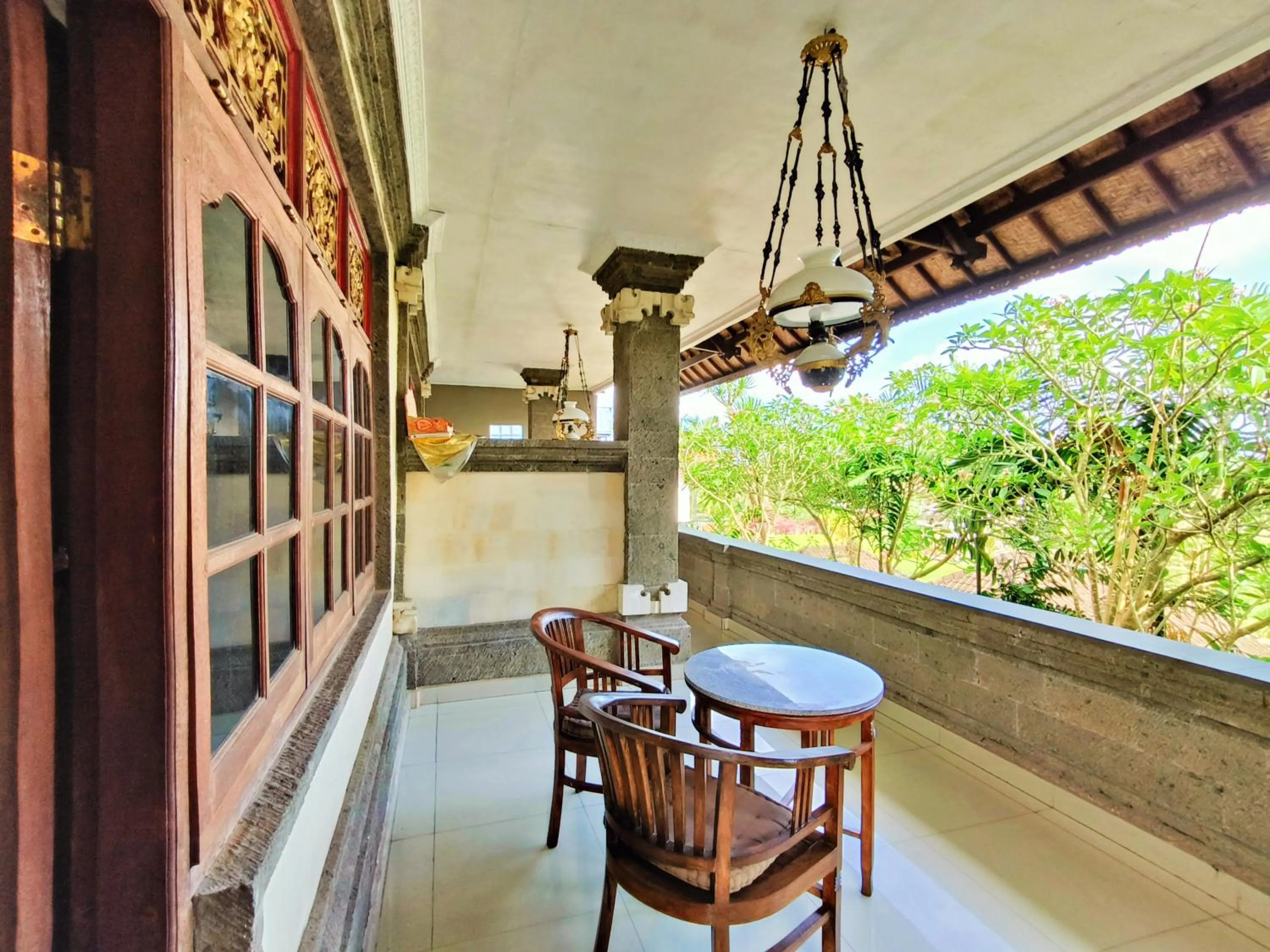 Property building in Warji House 2 Bisma