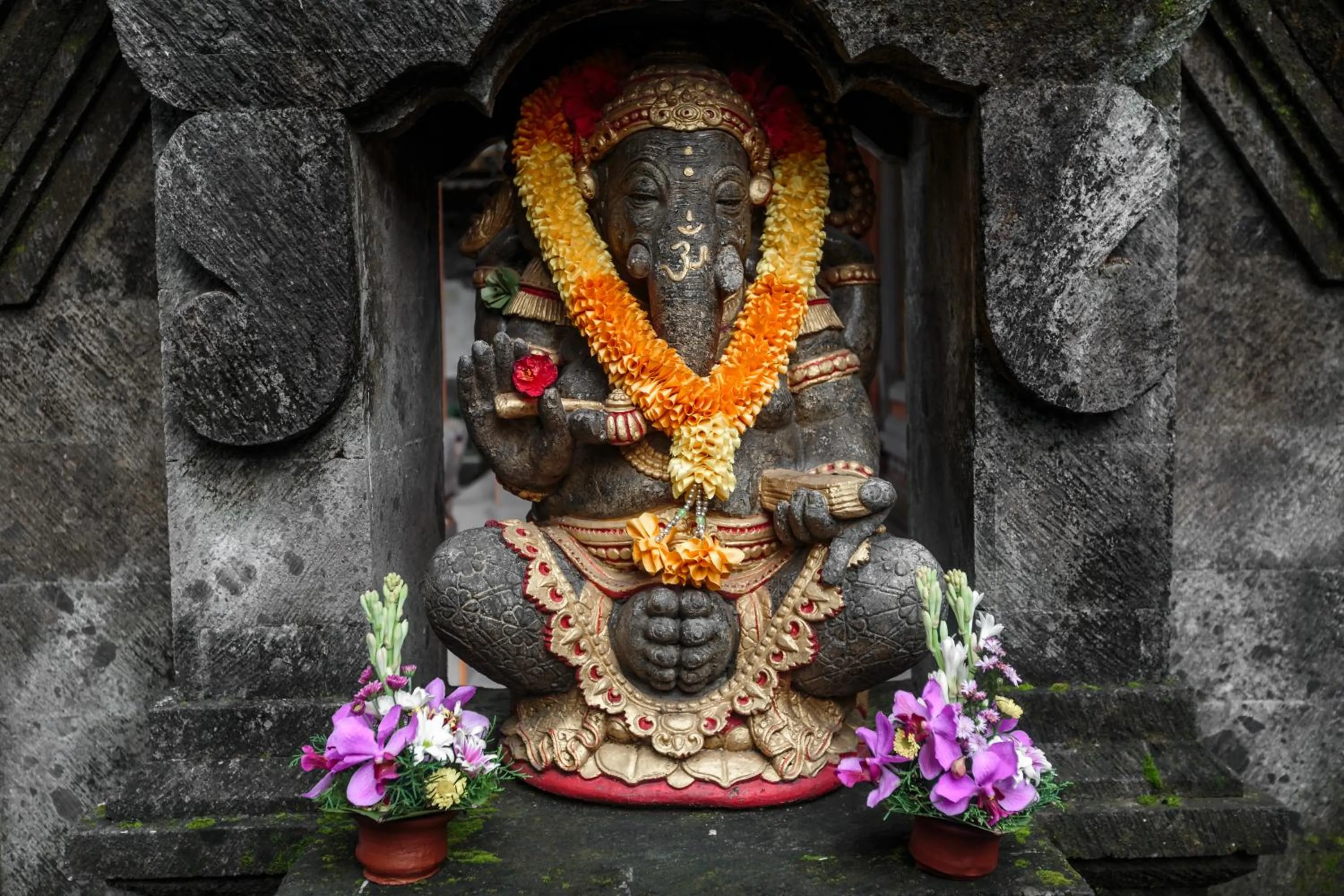 Facade/entrance in Warji House 2 Bisma