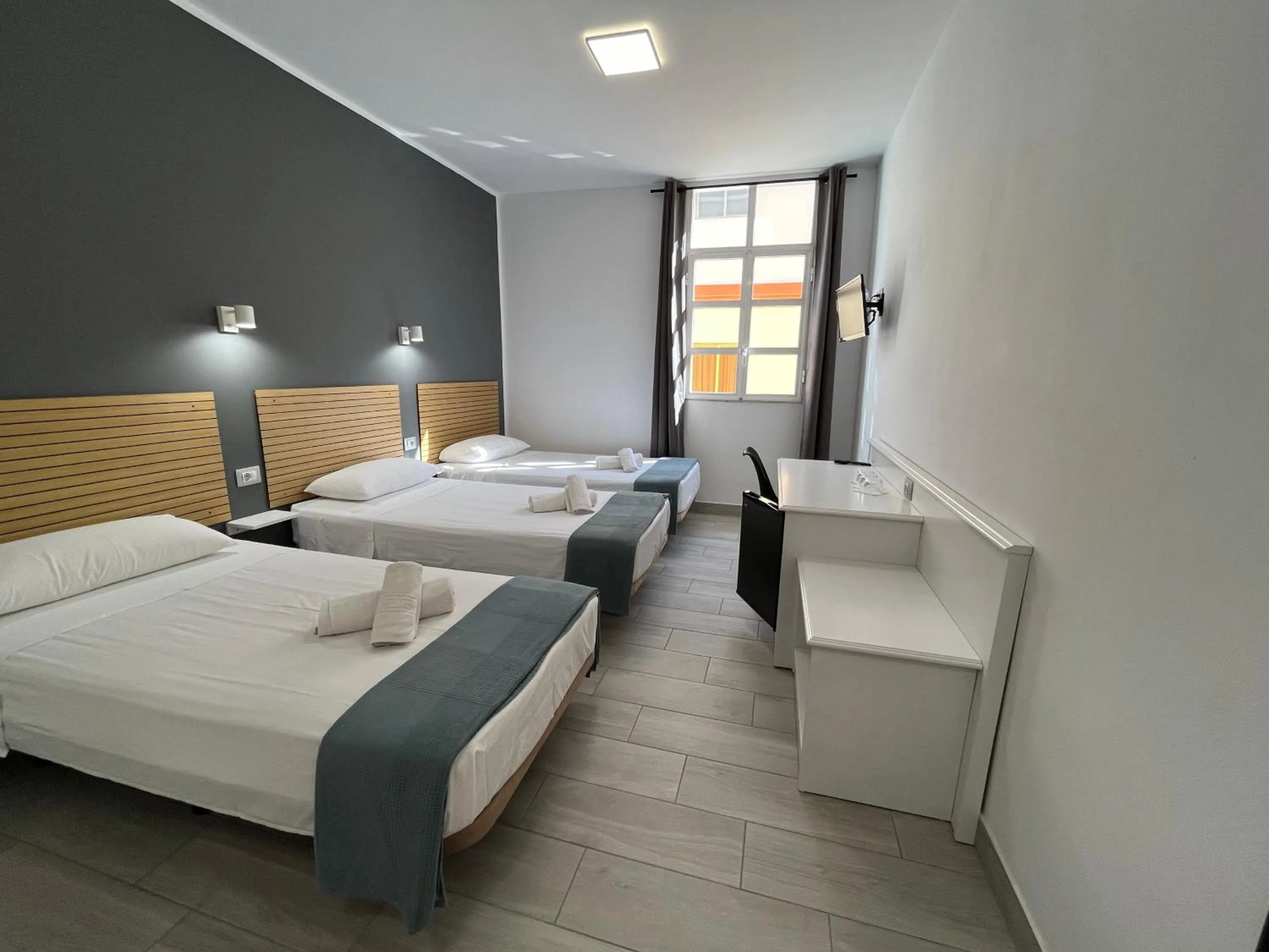 Bedroom, Bed in Pensión Cassandra