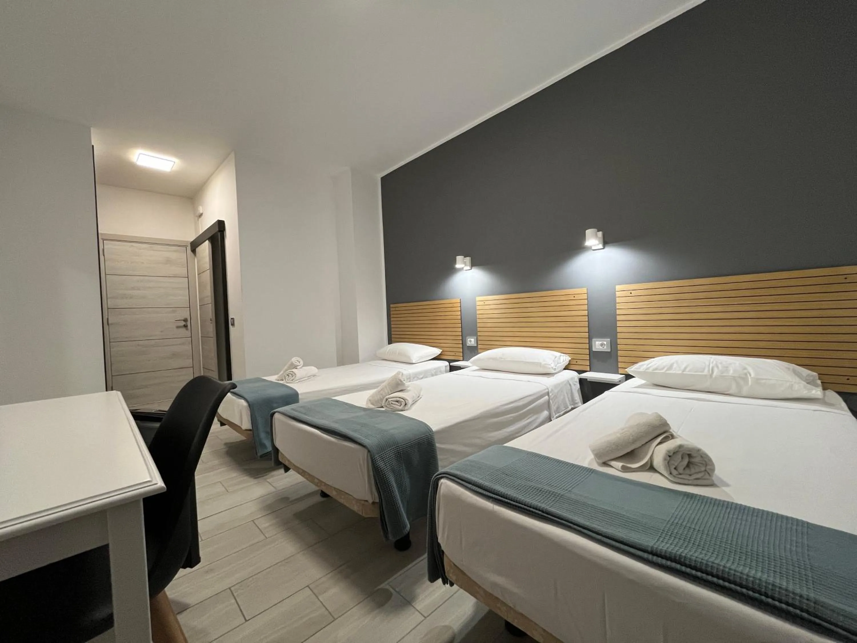 Bedroom, Bed in Pensión Cassandra