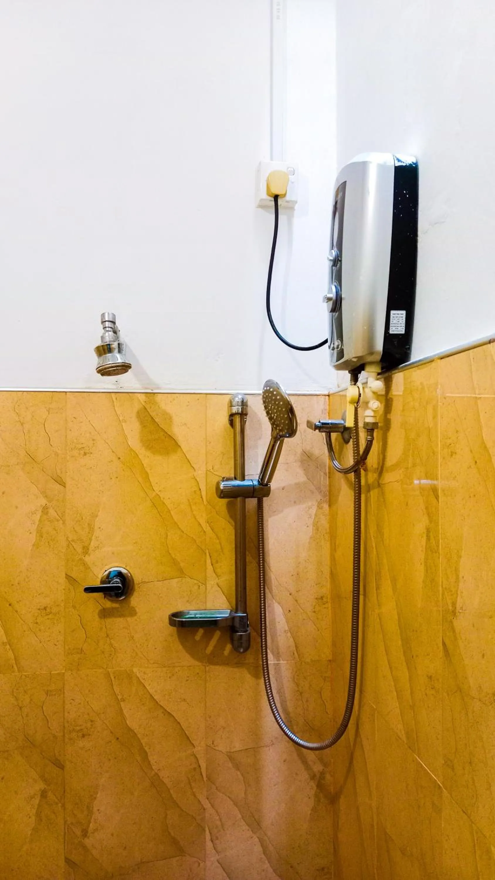 Shower in Sigiri Thilanka Rest Sigiriya