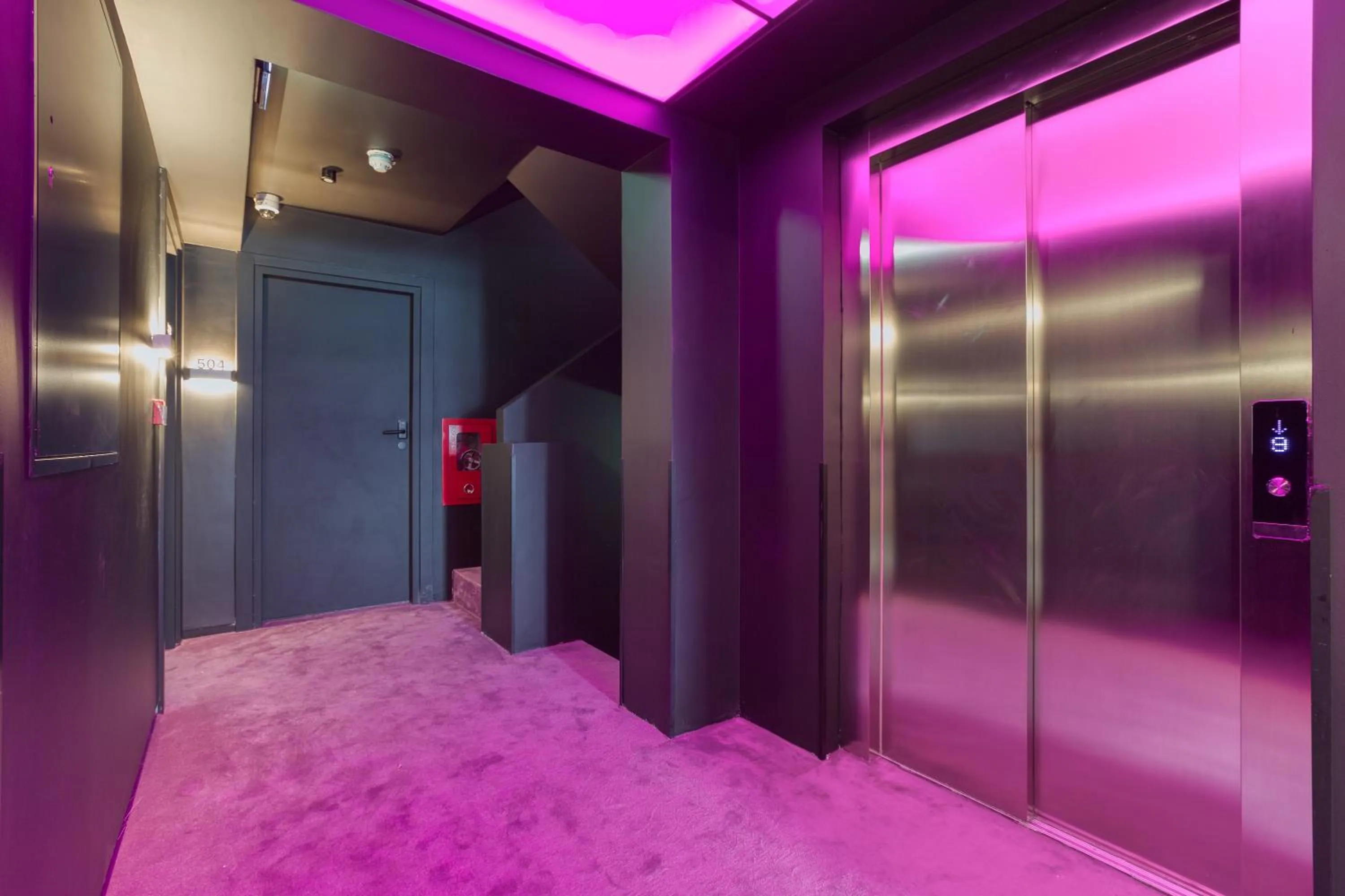 Property building in JL Hotel