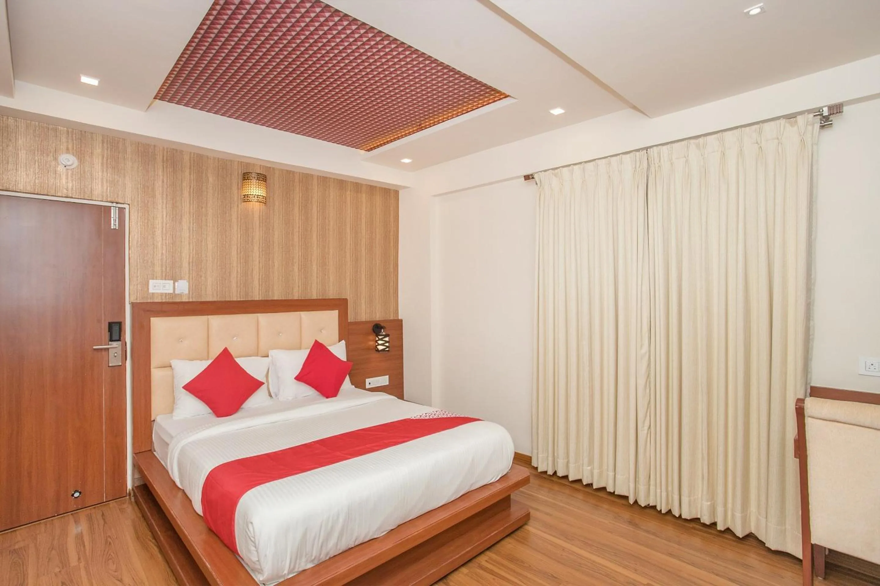 Bedroom, Bed in Hotel O Royal Stay