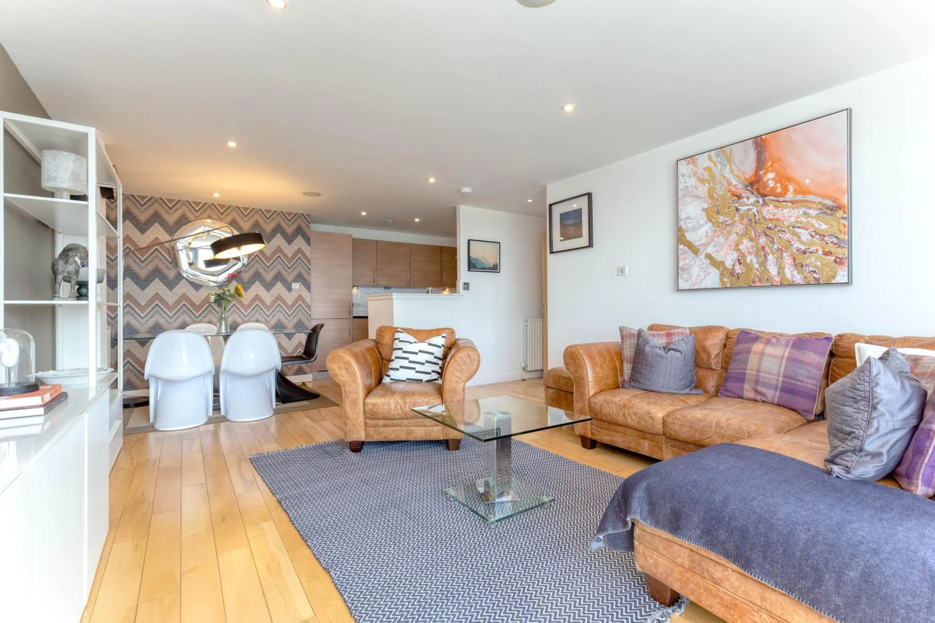 Seating Area in SECC Hydro Executive 7 Apartment