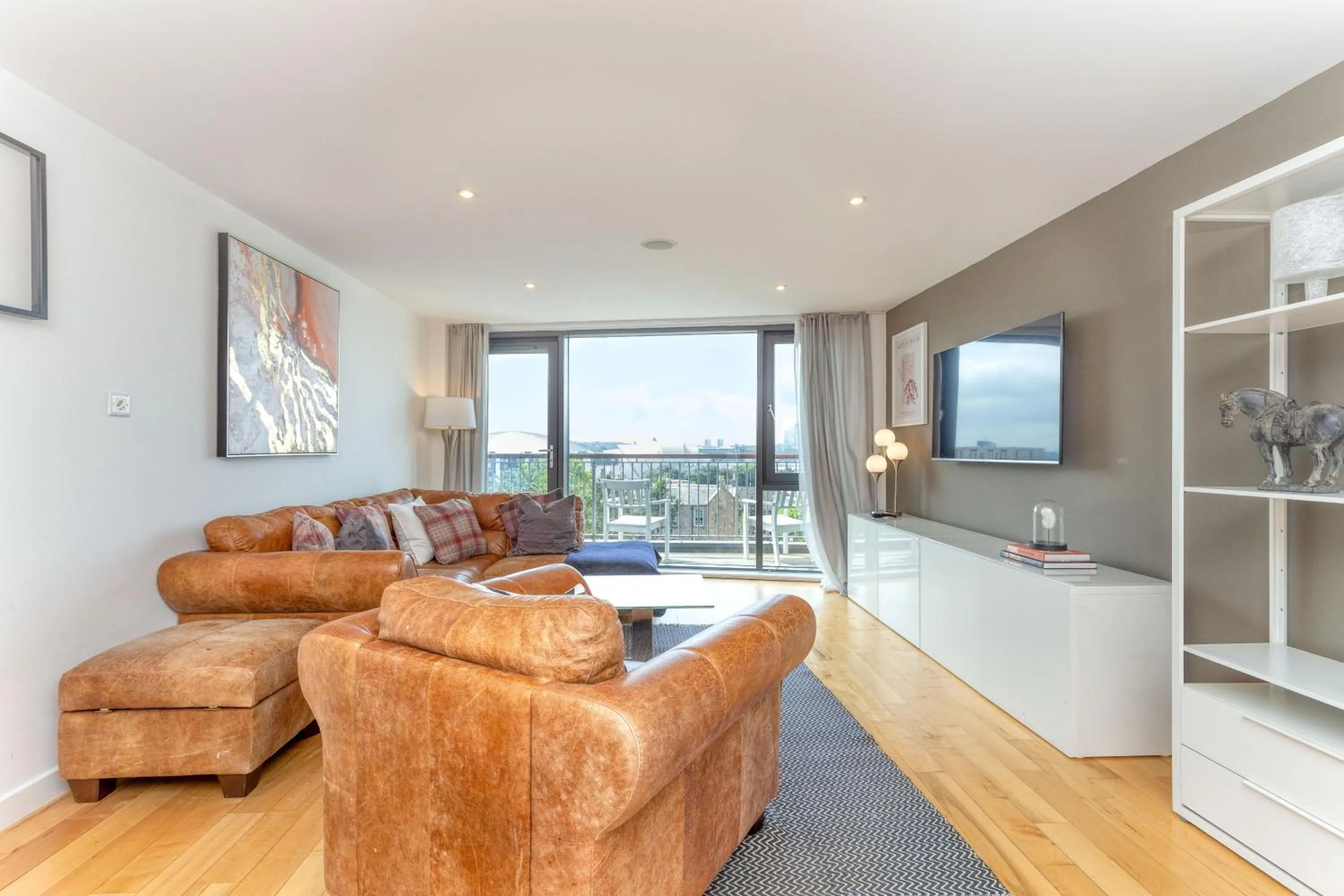 Seating Area in SECC Hydro Executive 7 Apartment