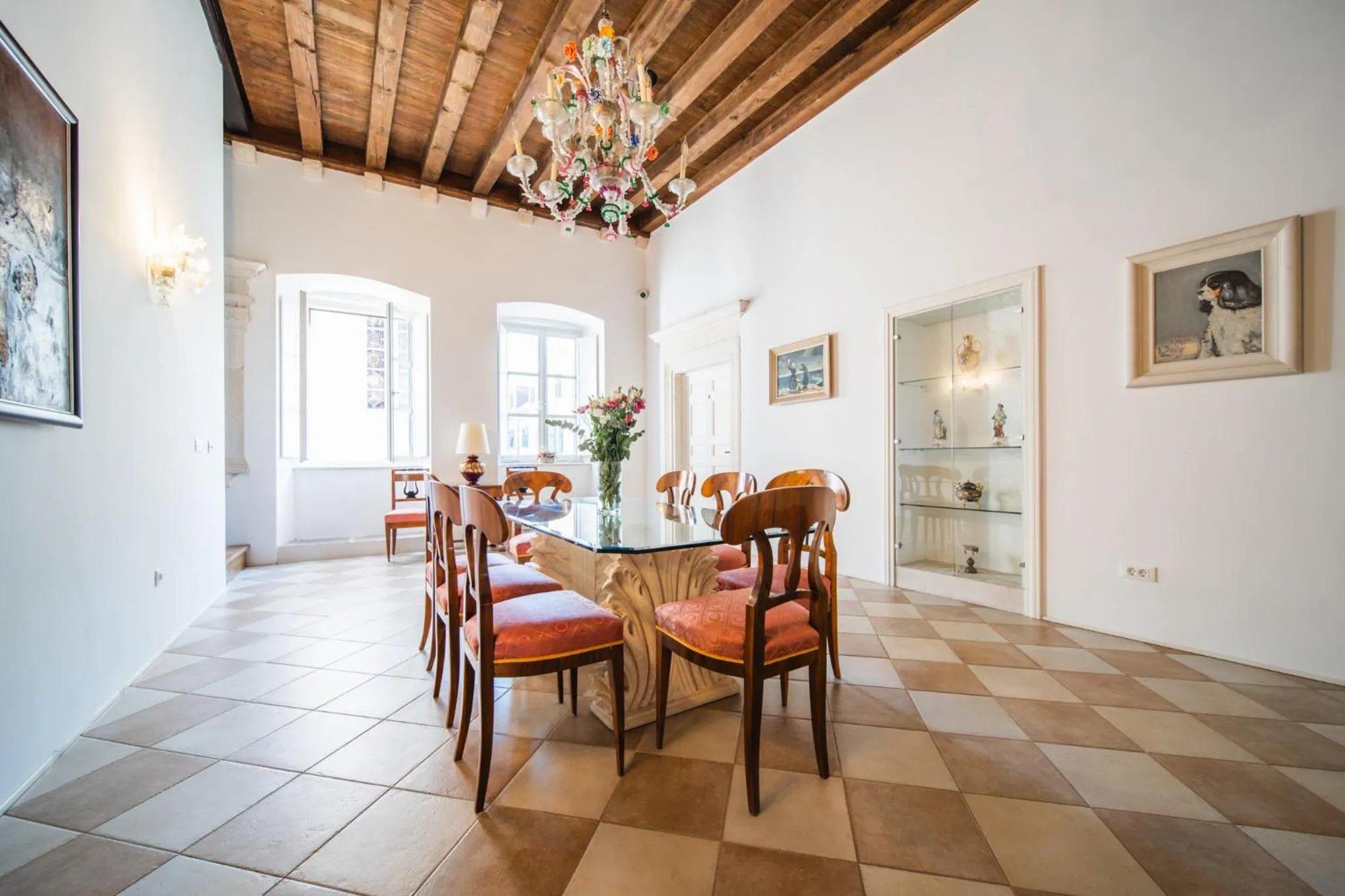 Property building in SUNce Palace Apartments with free offsite parking