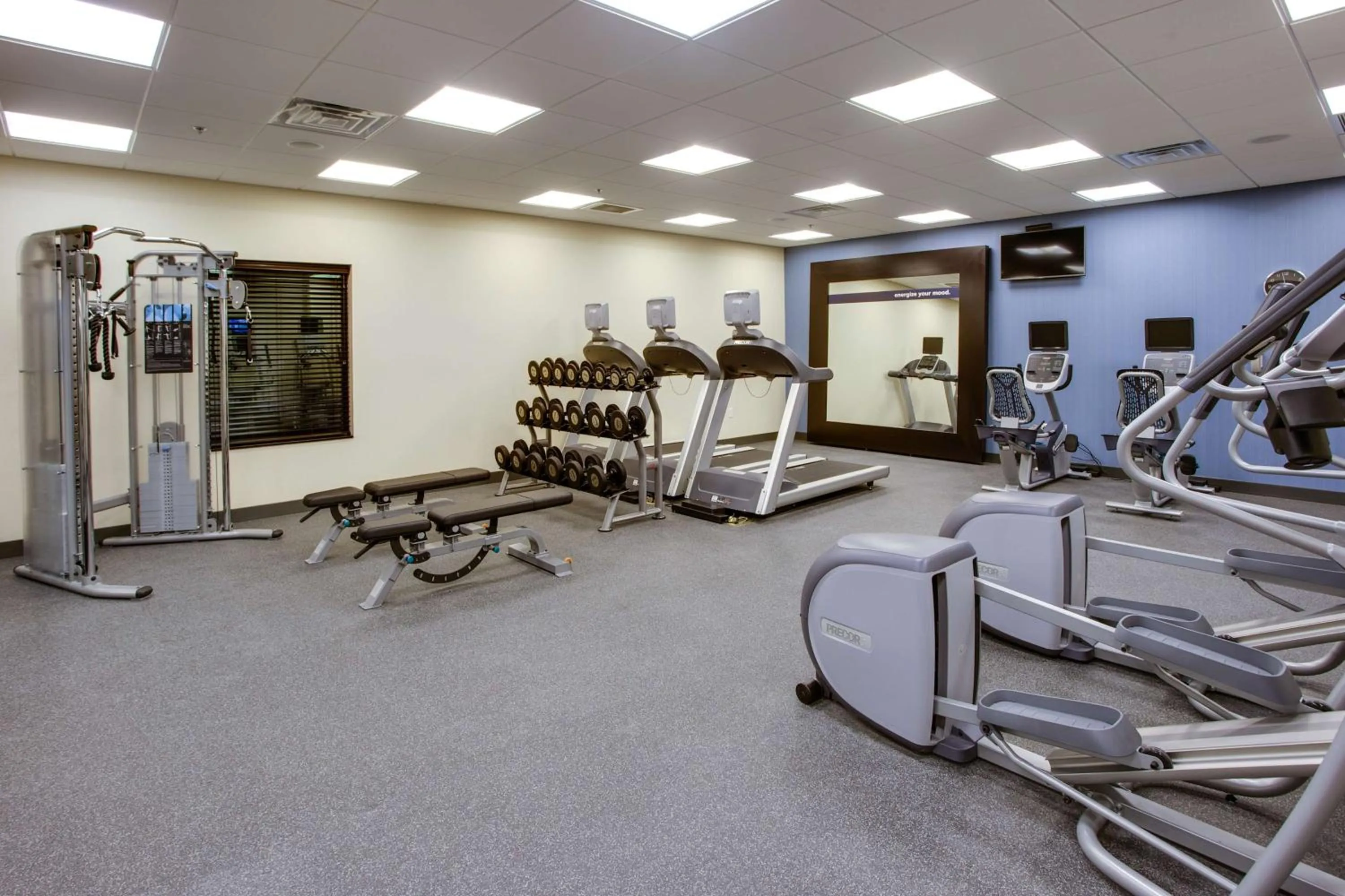 Fitness centre/facilities in Hampton Inn & Suites Philadelphia/Bensalem