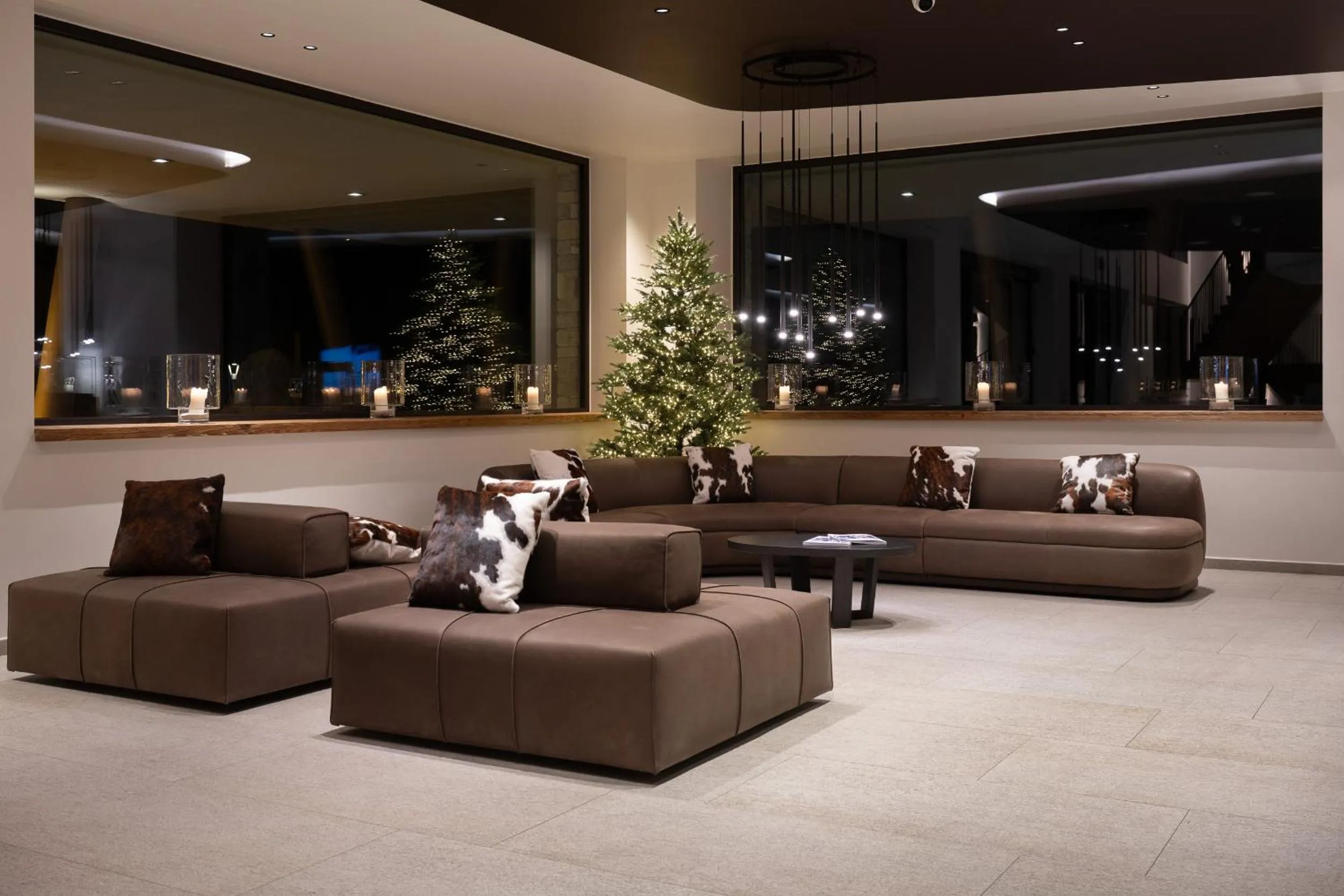 Living room in Grand Hotel Courmayeur Mont Blanc, by R Collection Hotels