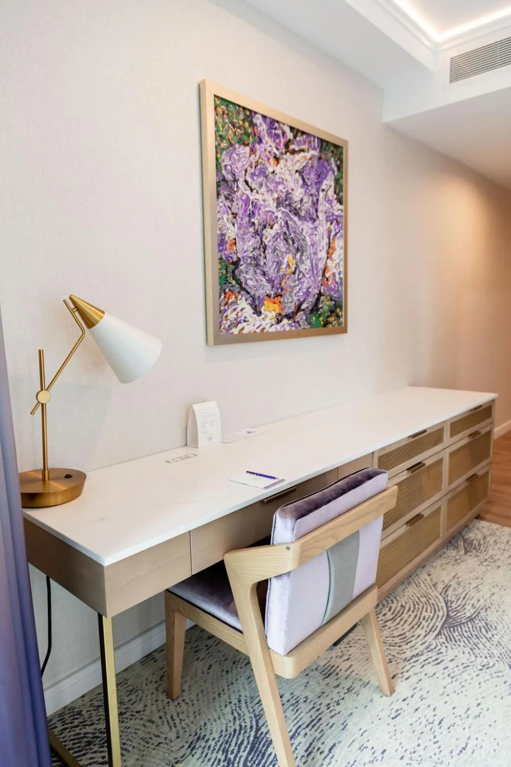 Bedroom in Iris Hotel Boston