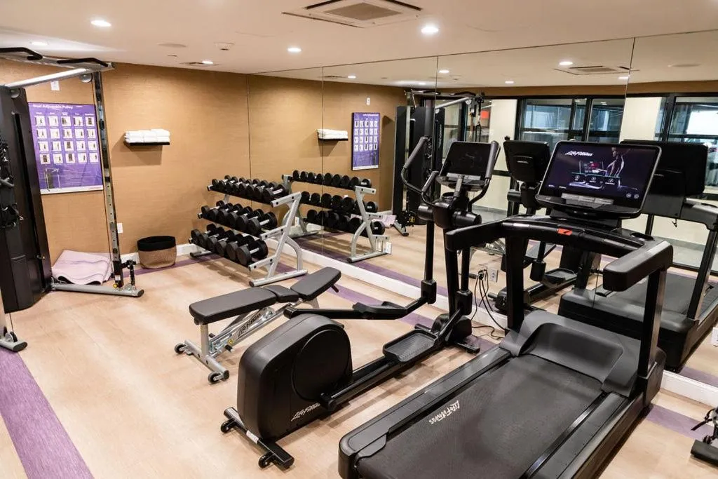 Fitness centre/facilities in Iris Hotel Boston