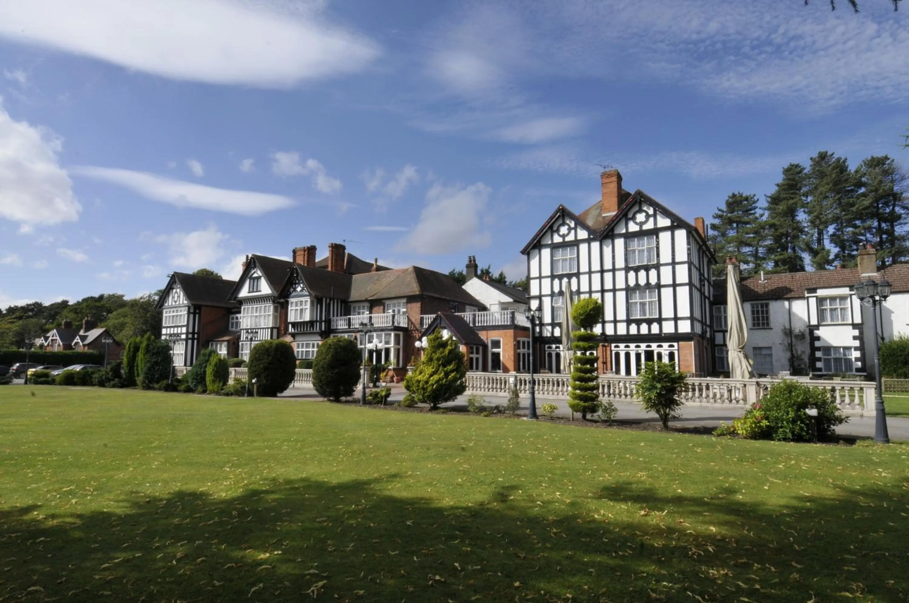 Property building in The Golf Hotel Woodhall Spa