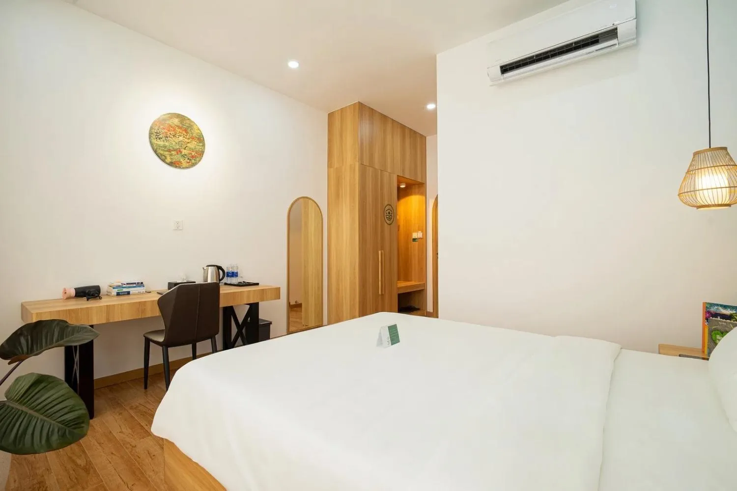 Bed in VinaEcolife Lodge