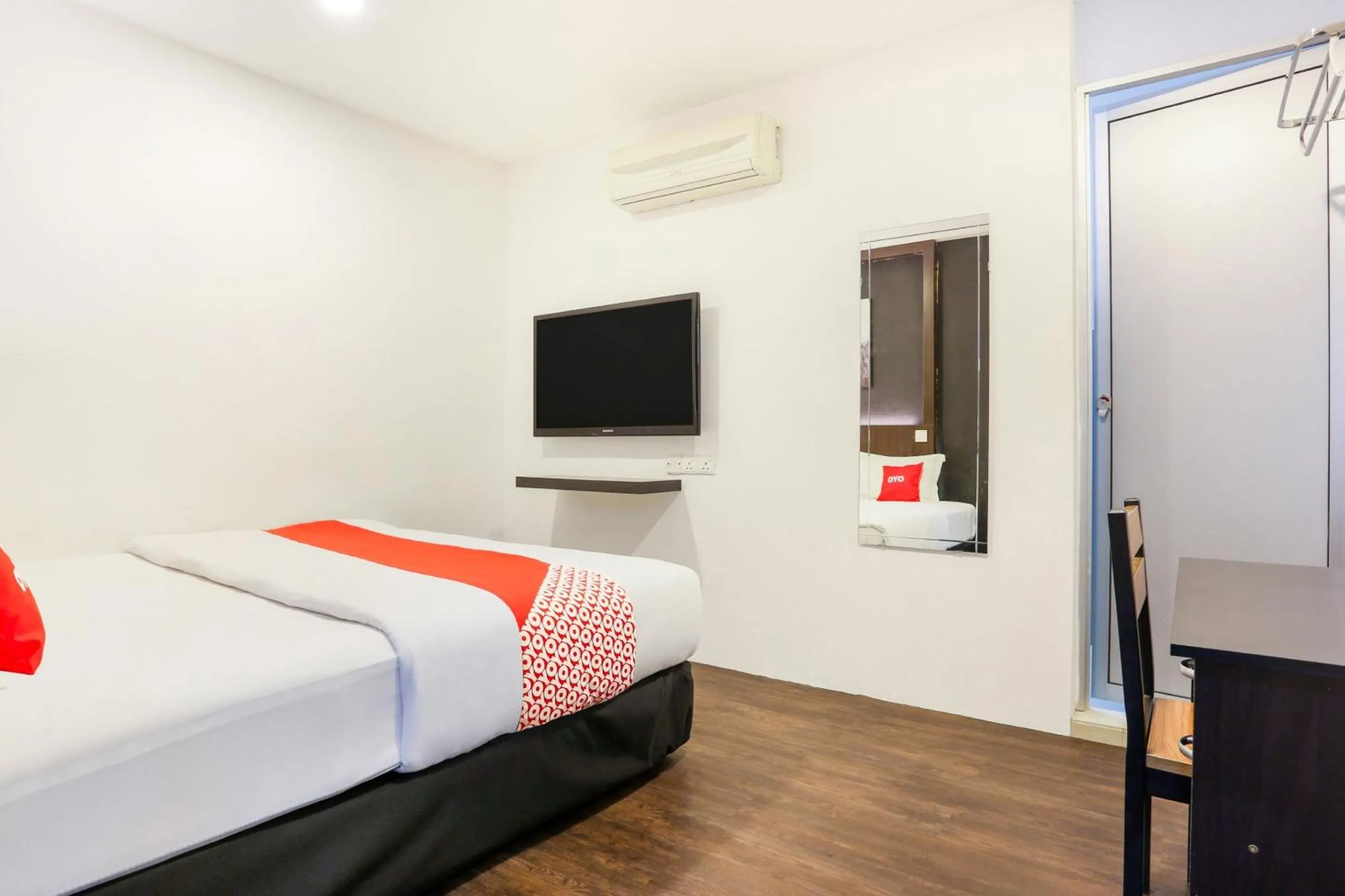 Bedroom, Bed in Hotel O Kl2f Rest & Go