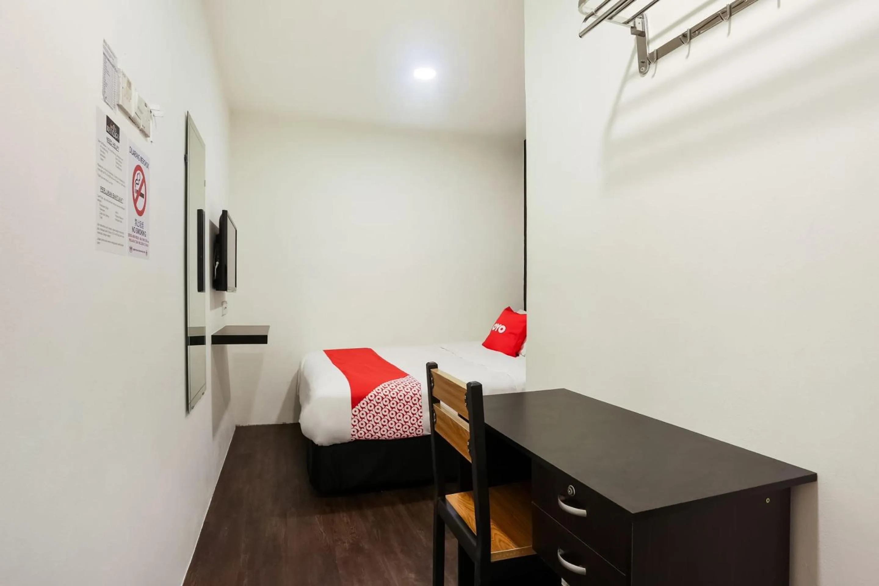 Bedroom, Bed in Hotel O Kl2f Rest & Go