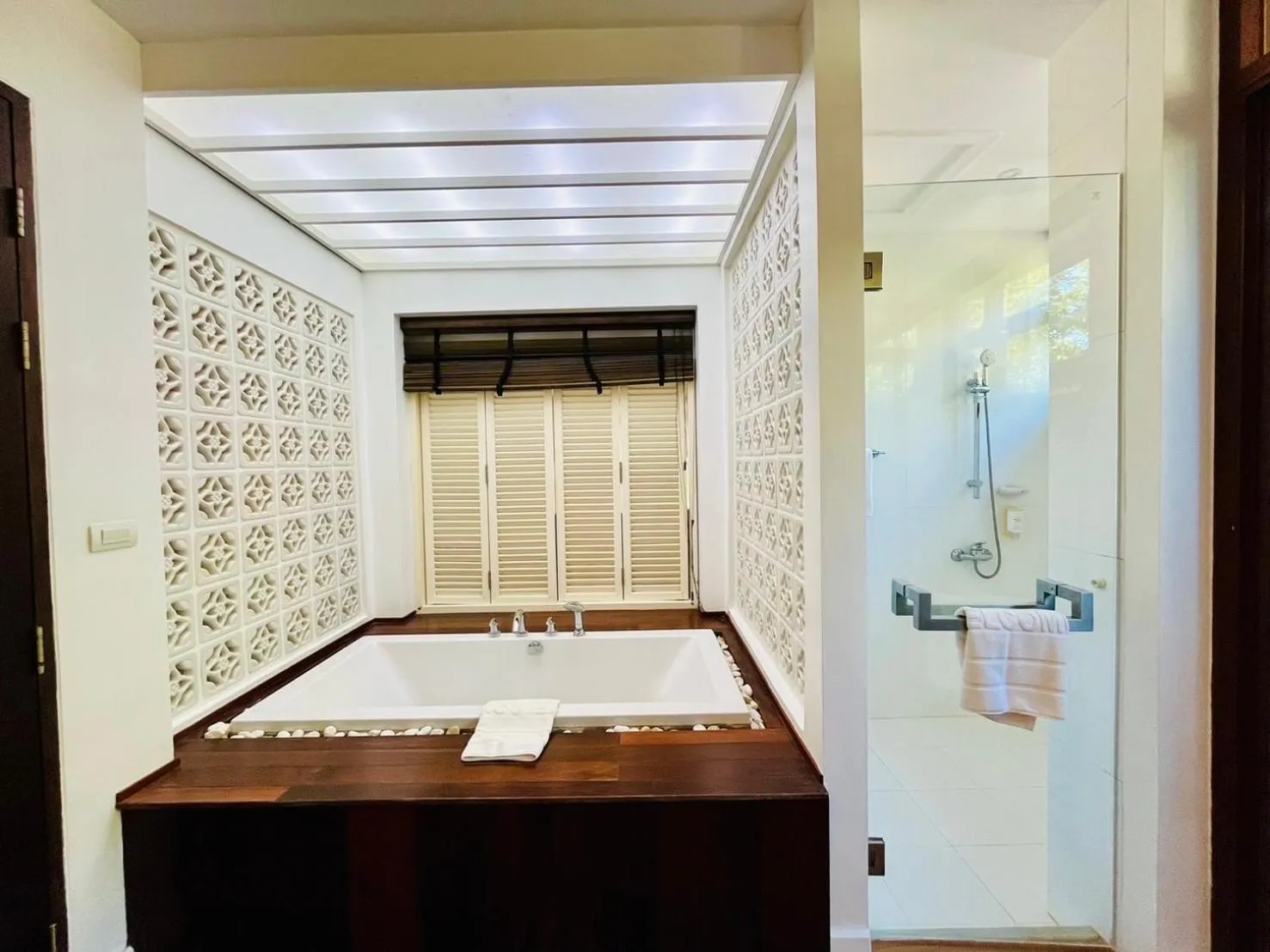 Bath in Amatapura Beachfront Villa 12, SHA Certified