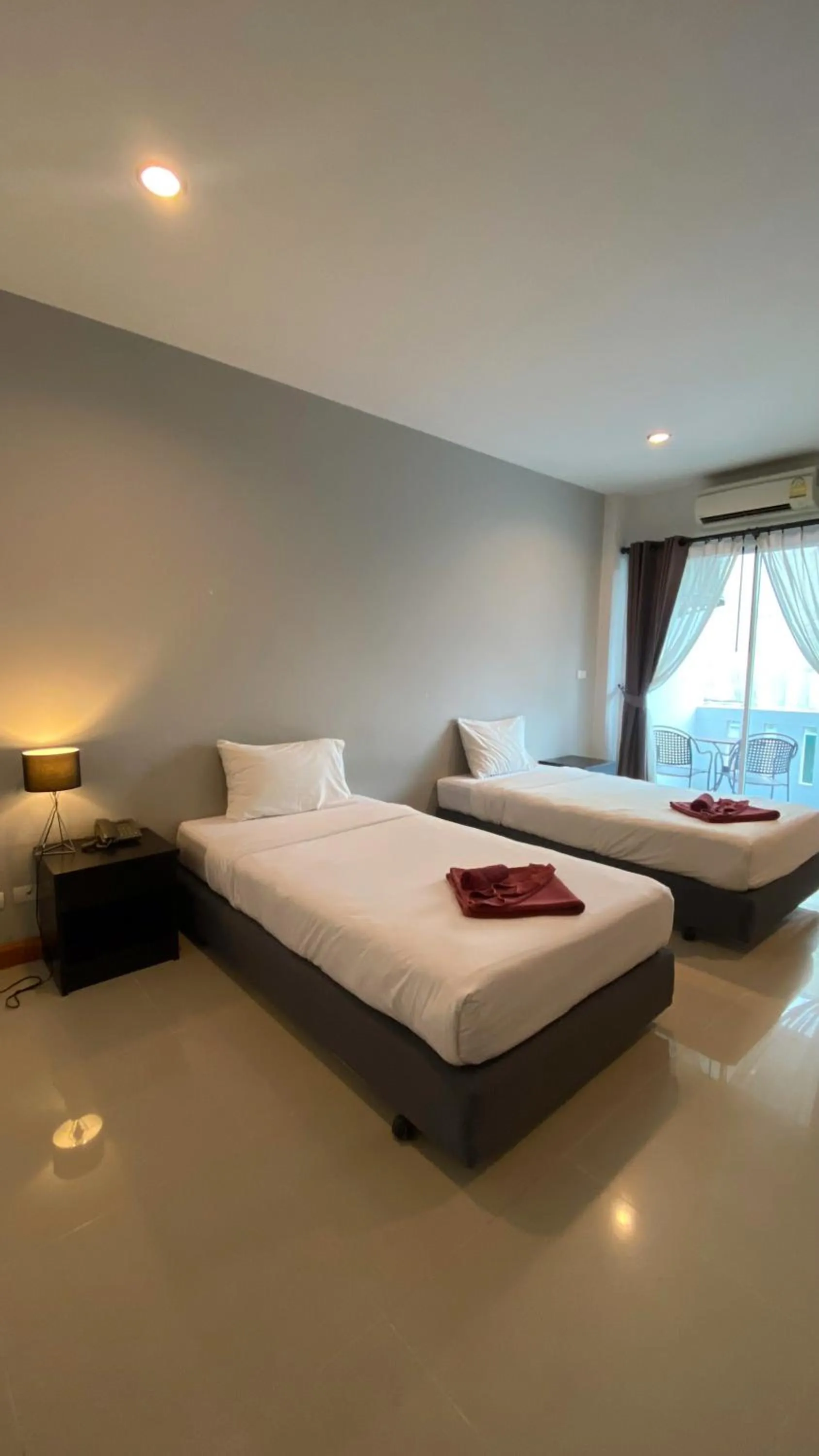 Balcony/Terrace, Bed in Karon Sea Side