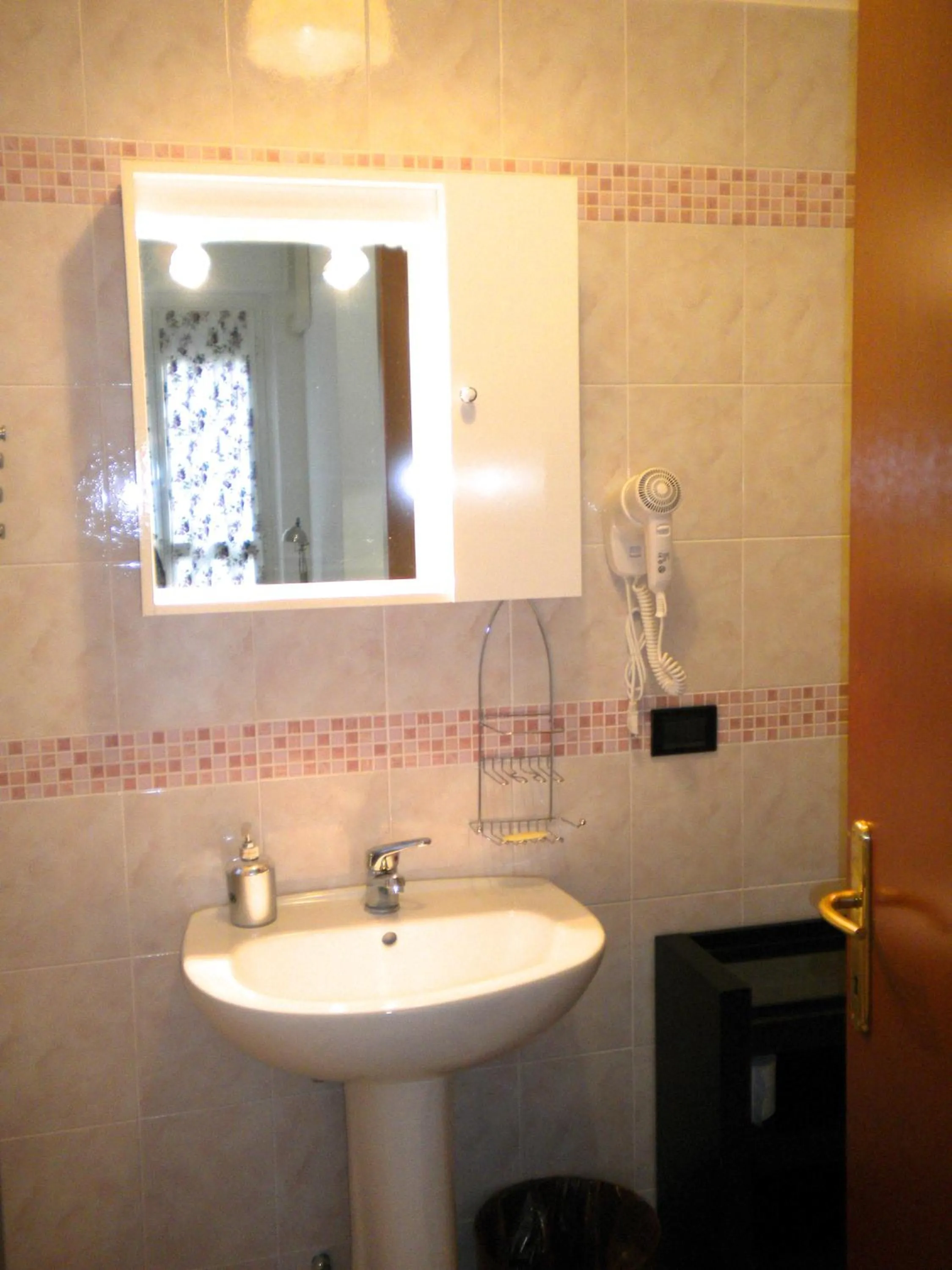 Bathroom in Top Suit Uno - Guest house