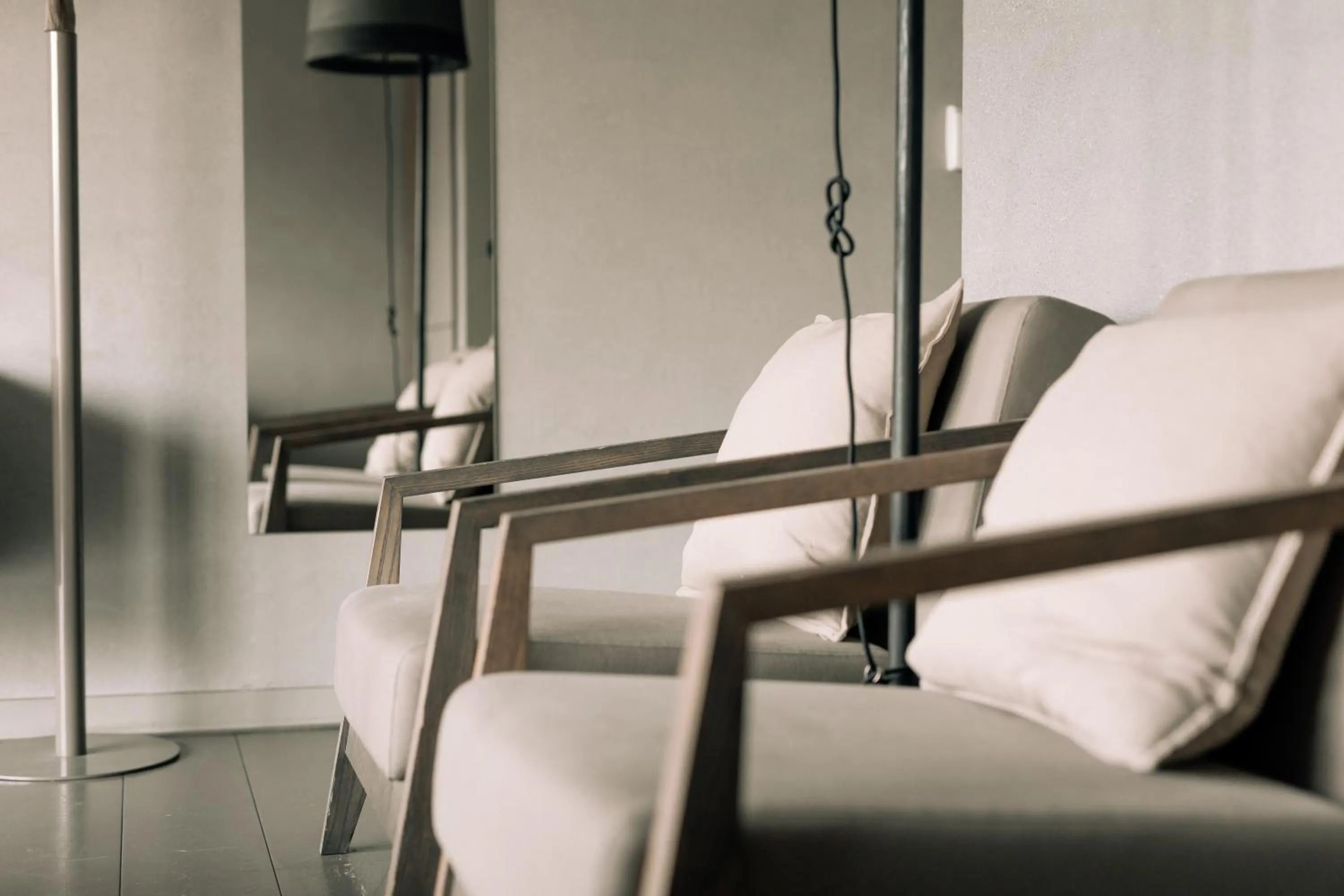 Seating area in Asgard Hotel