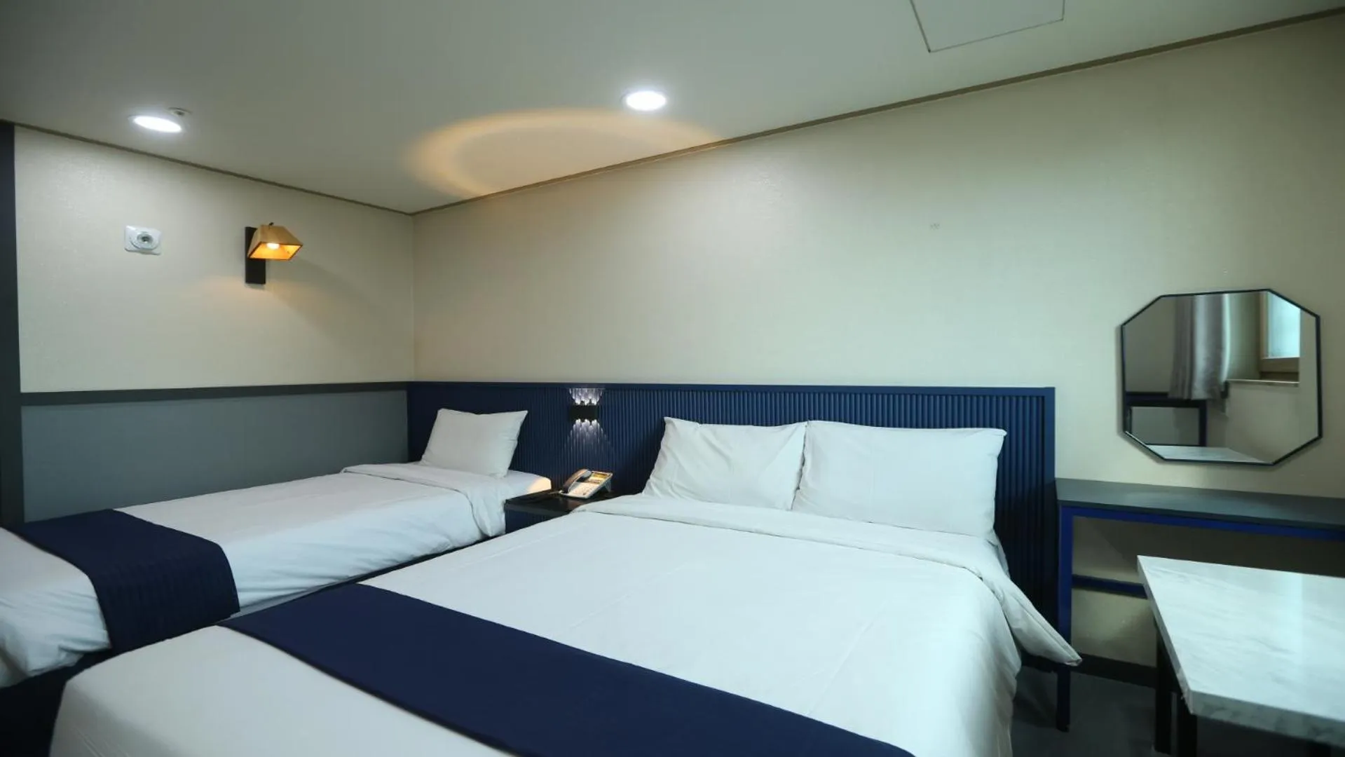 Bed in Golden City Hotel Dongdaemun