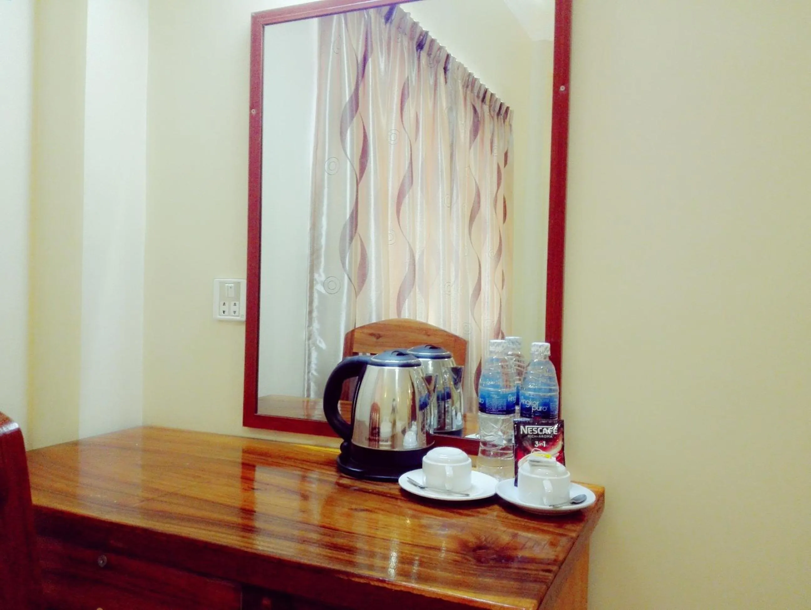 Coffee/tea facilities in Golden Star Inn