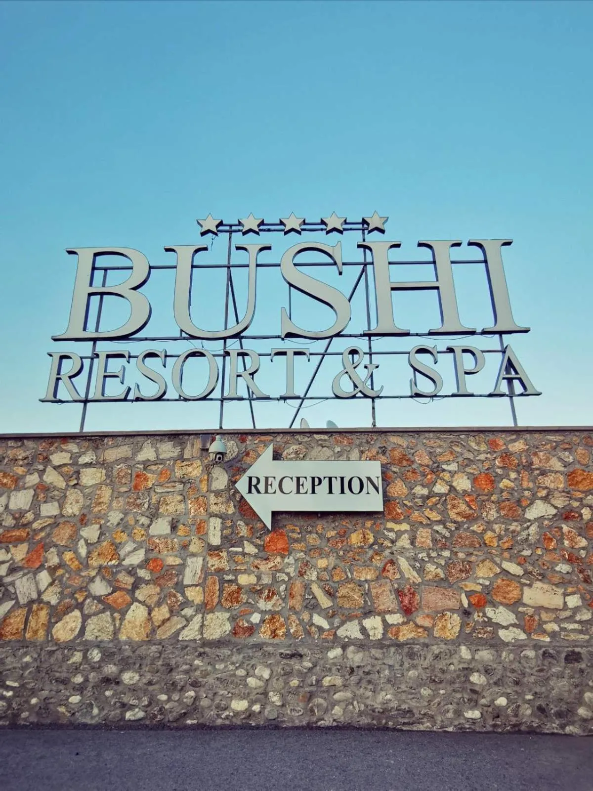 Bushi Resort & SPA