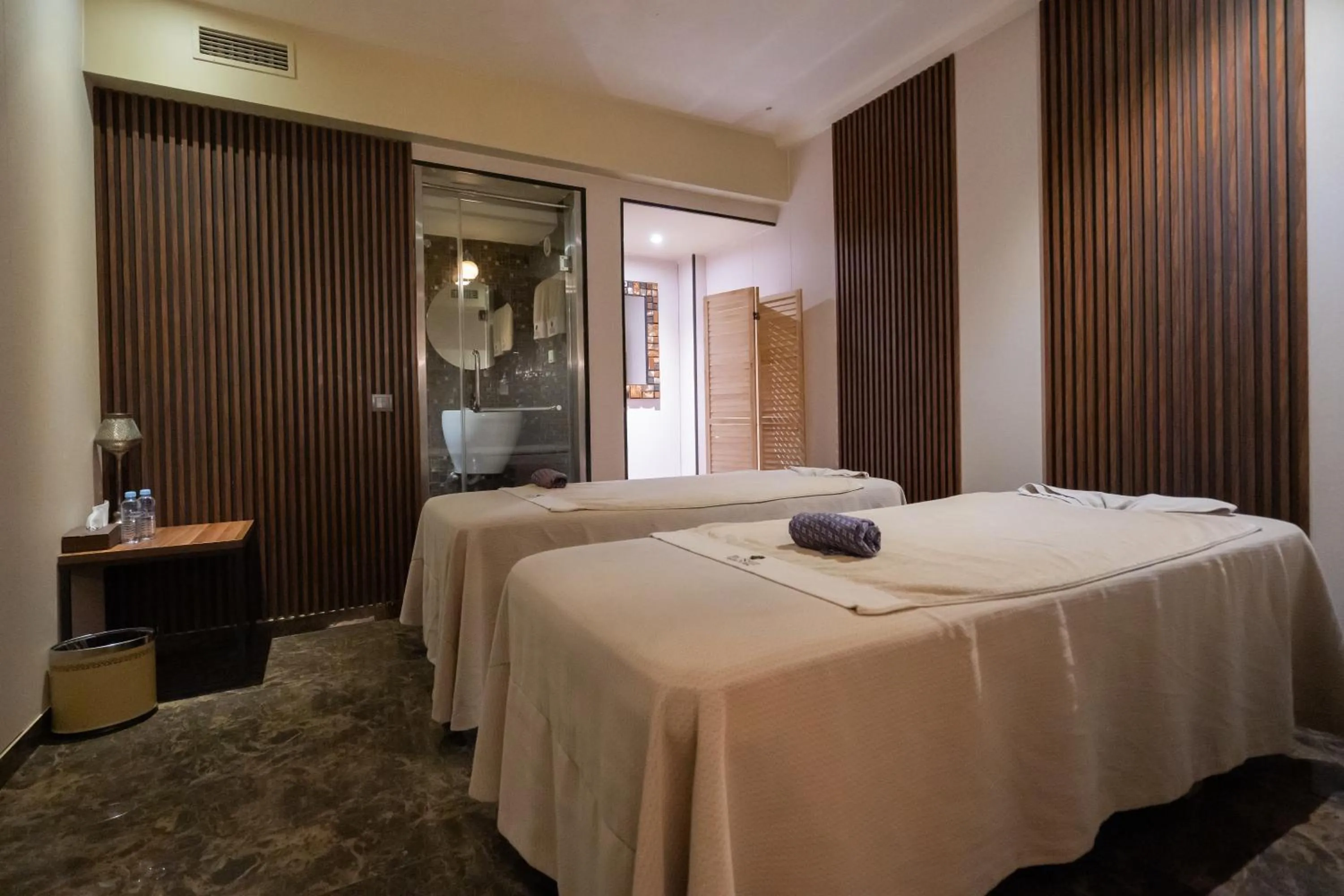 Bed in Bushi Resort & SPA