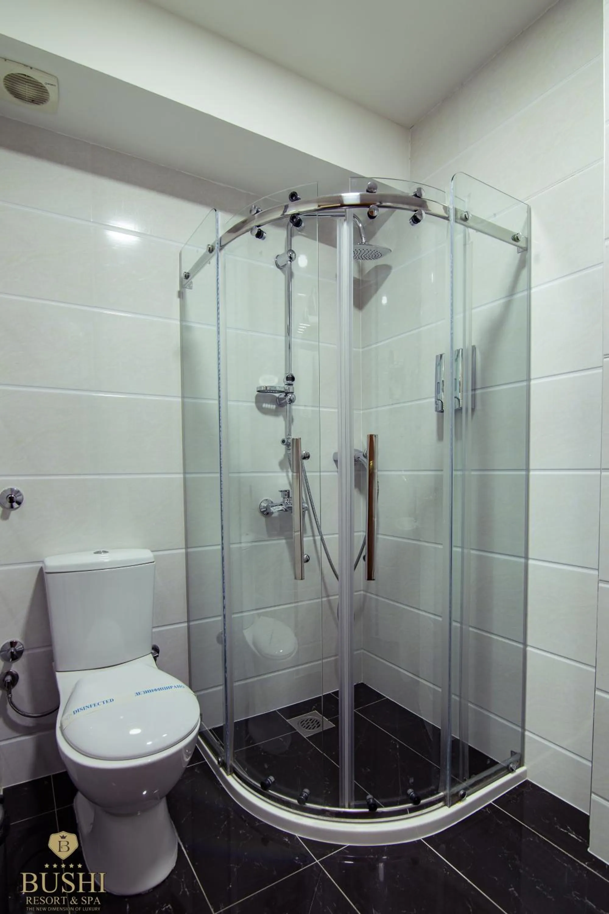 Shower in Bushi Resort & SPA