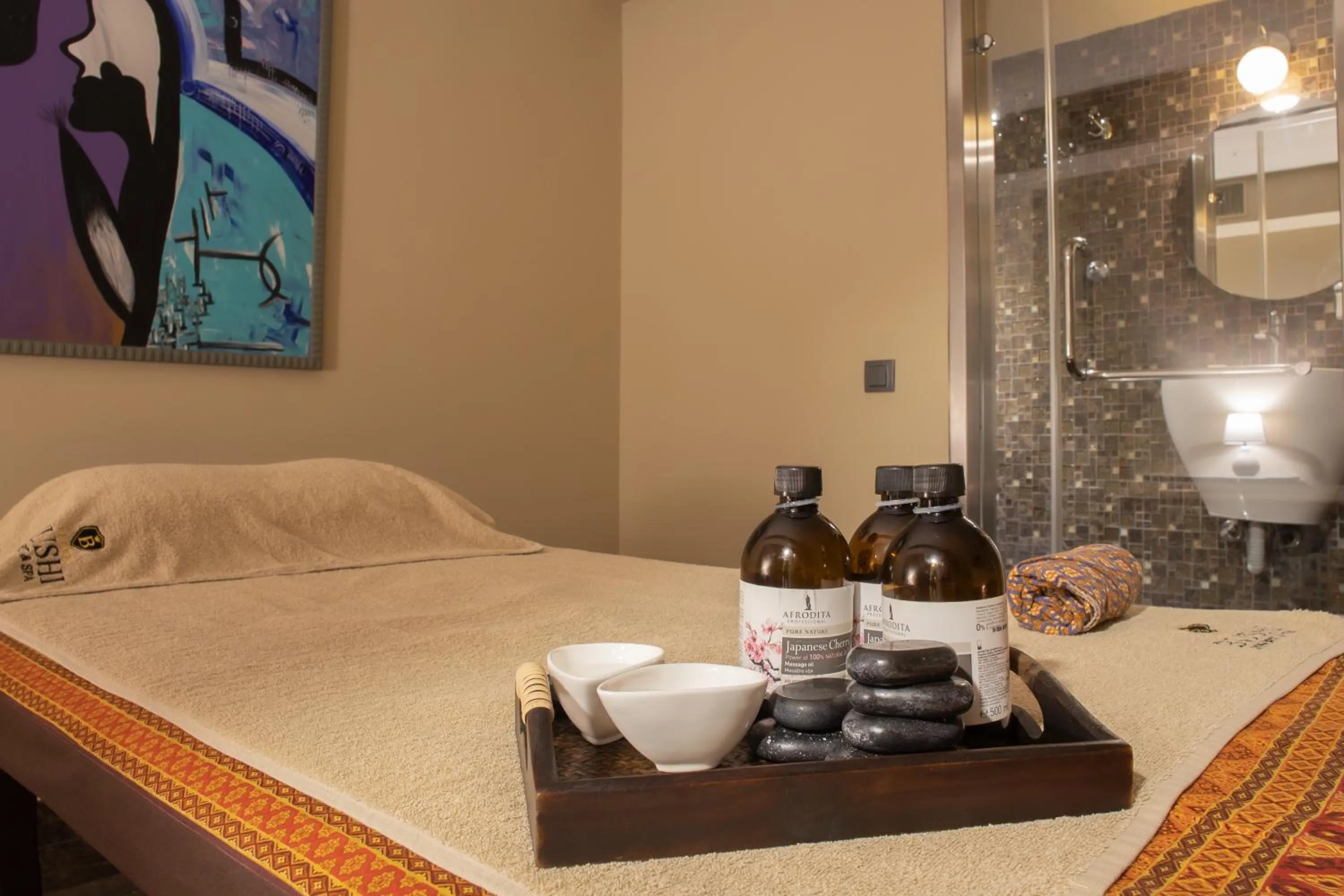 Bed in Bushi Resort & SPA