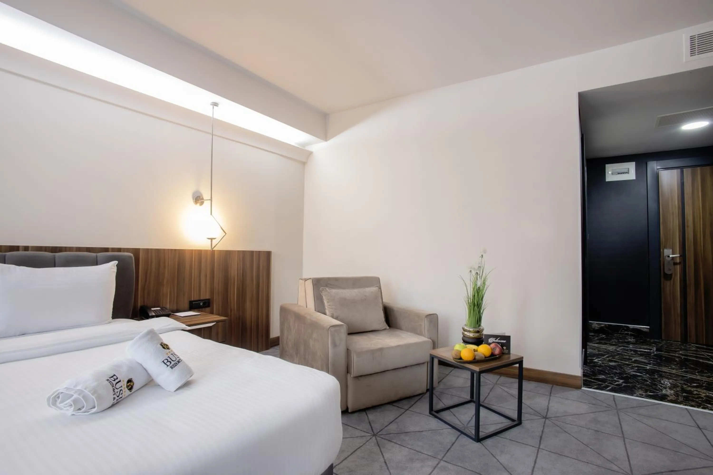 Bed in Bushi Resort & SPA