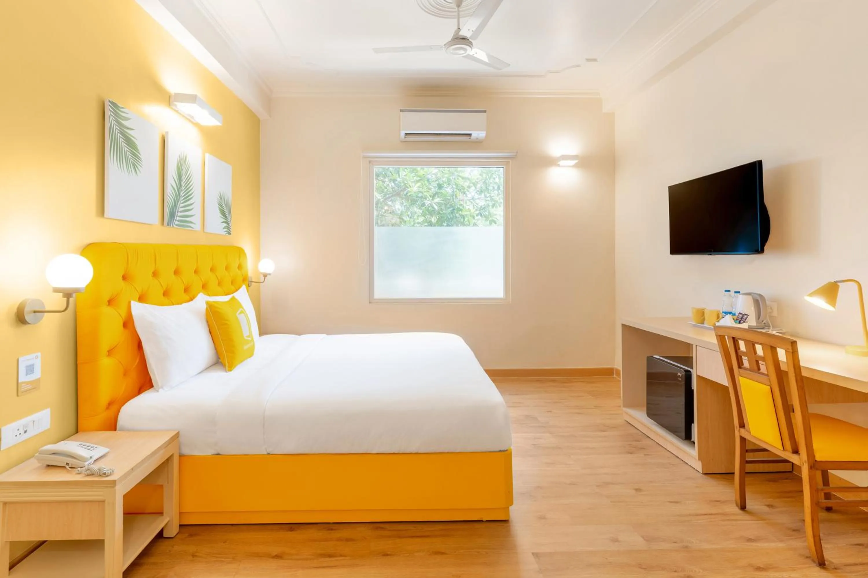 Bedroom, Bed in Bloom Hotel - CR Park